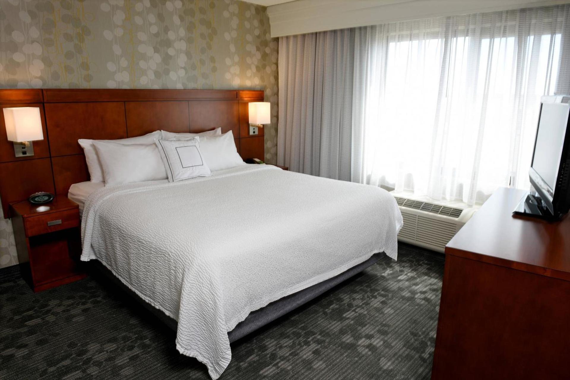 Courtyard By Marriott Sioux Falls photo 13