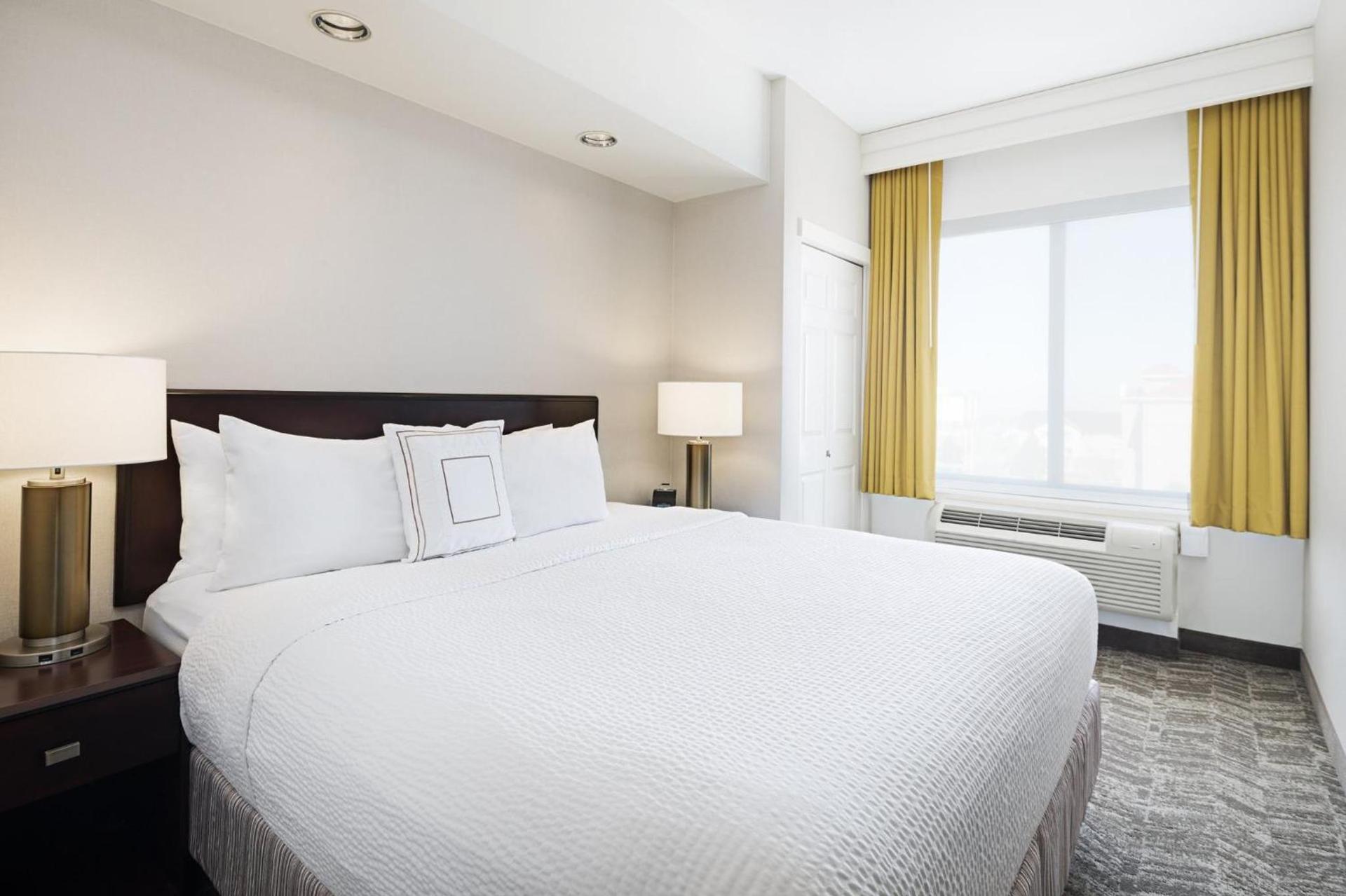 SpringHill Suites by Marriott Denver Airport photo 11