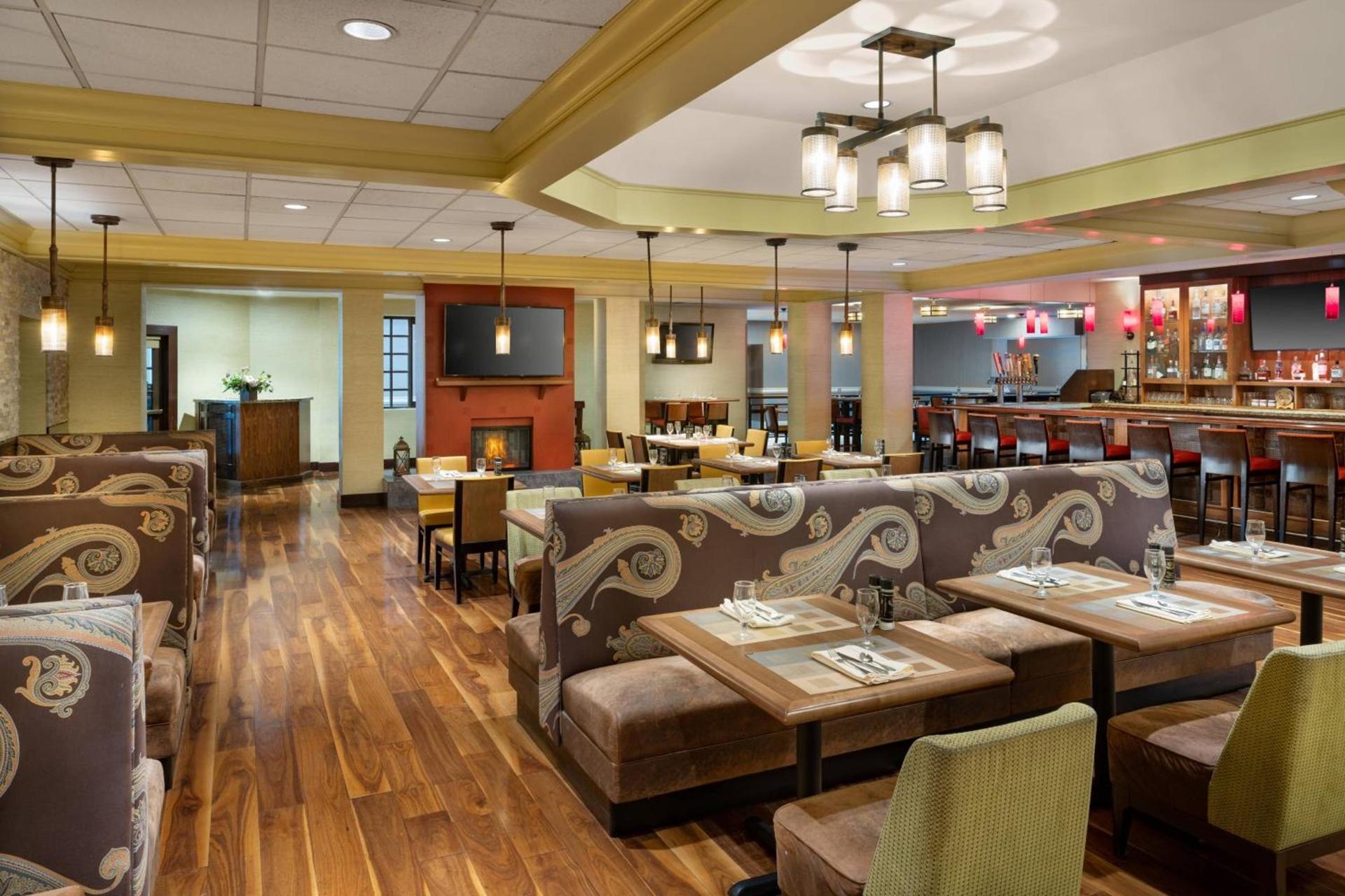 DoubleTree by Hilton Minneapolis Airport, MN photo 61