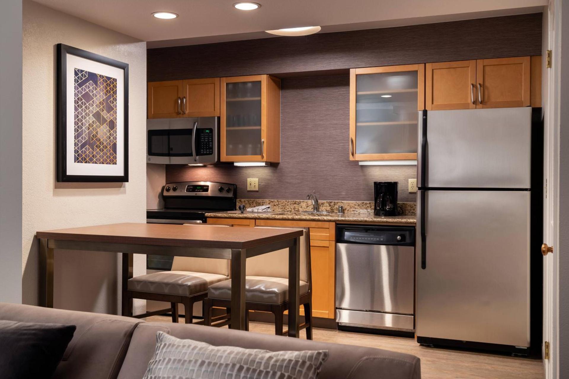 Residence Inn by Marriott Las Vegas Convention Center photo 5