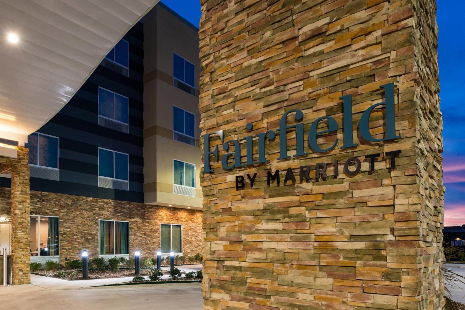 Fairfield Inn & Suites by Marriott Fort Worth Southwest at Cityview photo 4
