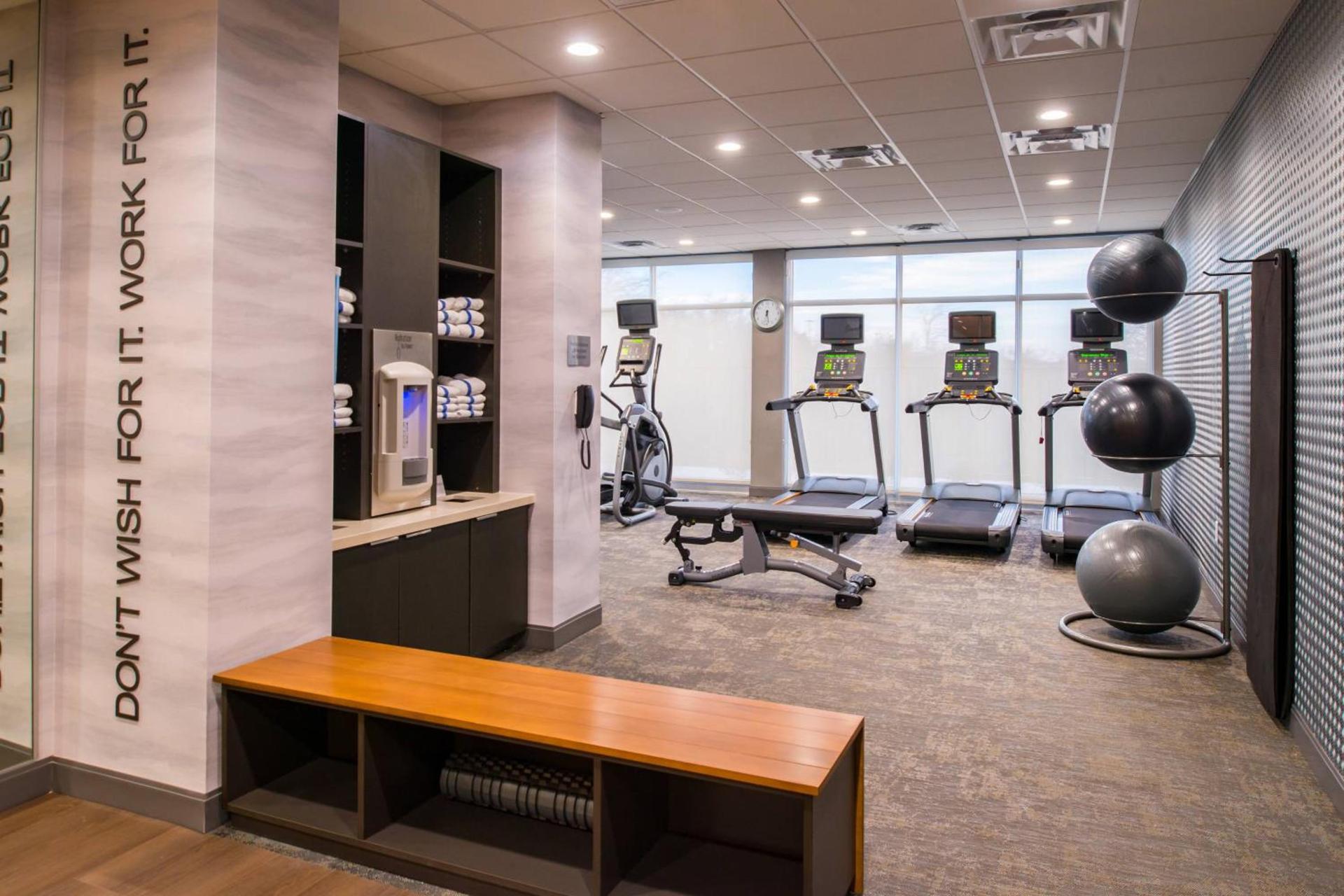 Fairfield Inn & Suites by Marriott Fort Worth Southwest at Cityview photo 29