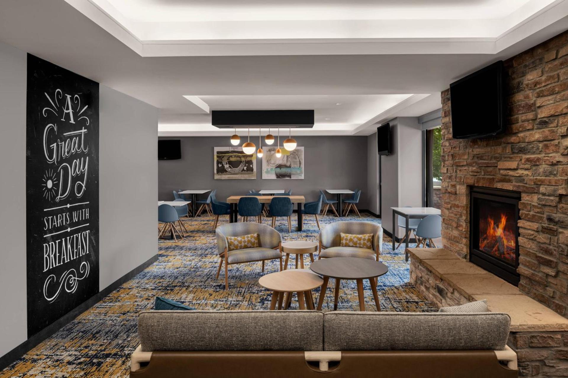 TownPlaces Suite Denver Airport at Gateway Park photo 5