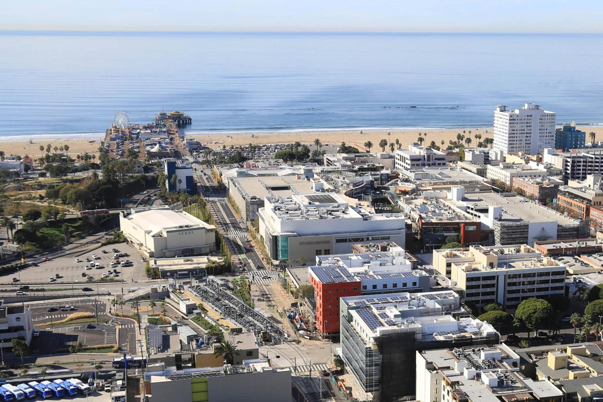 Courtyard by Marriott Santa Monica photo 5