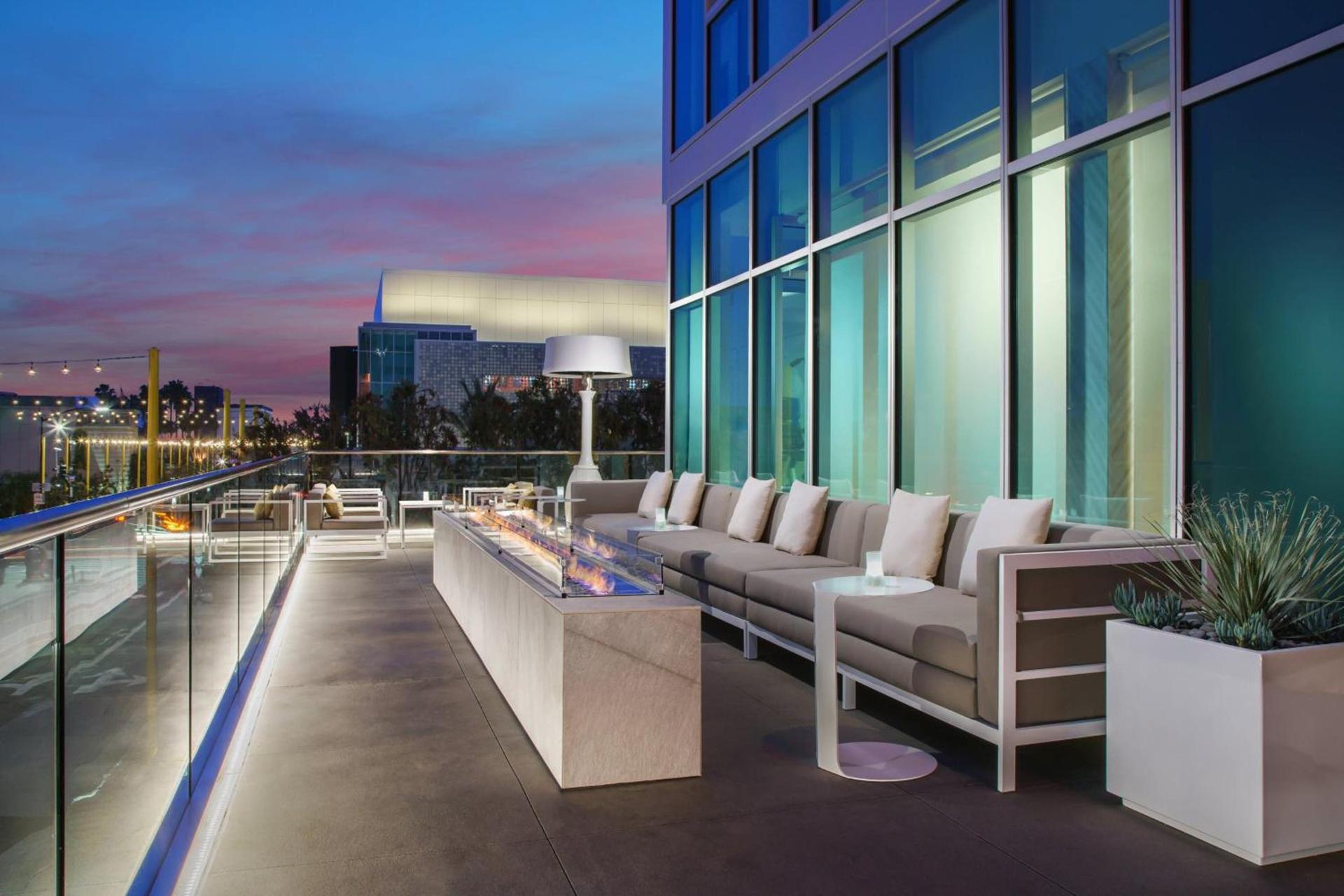 Courtyard by Marriott Santa Monica photo 10
