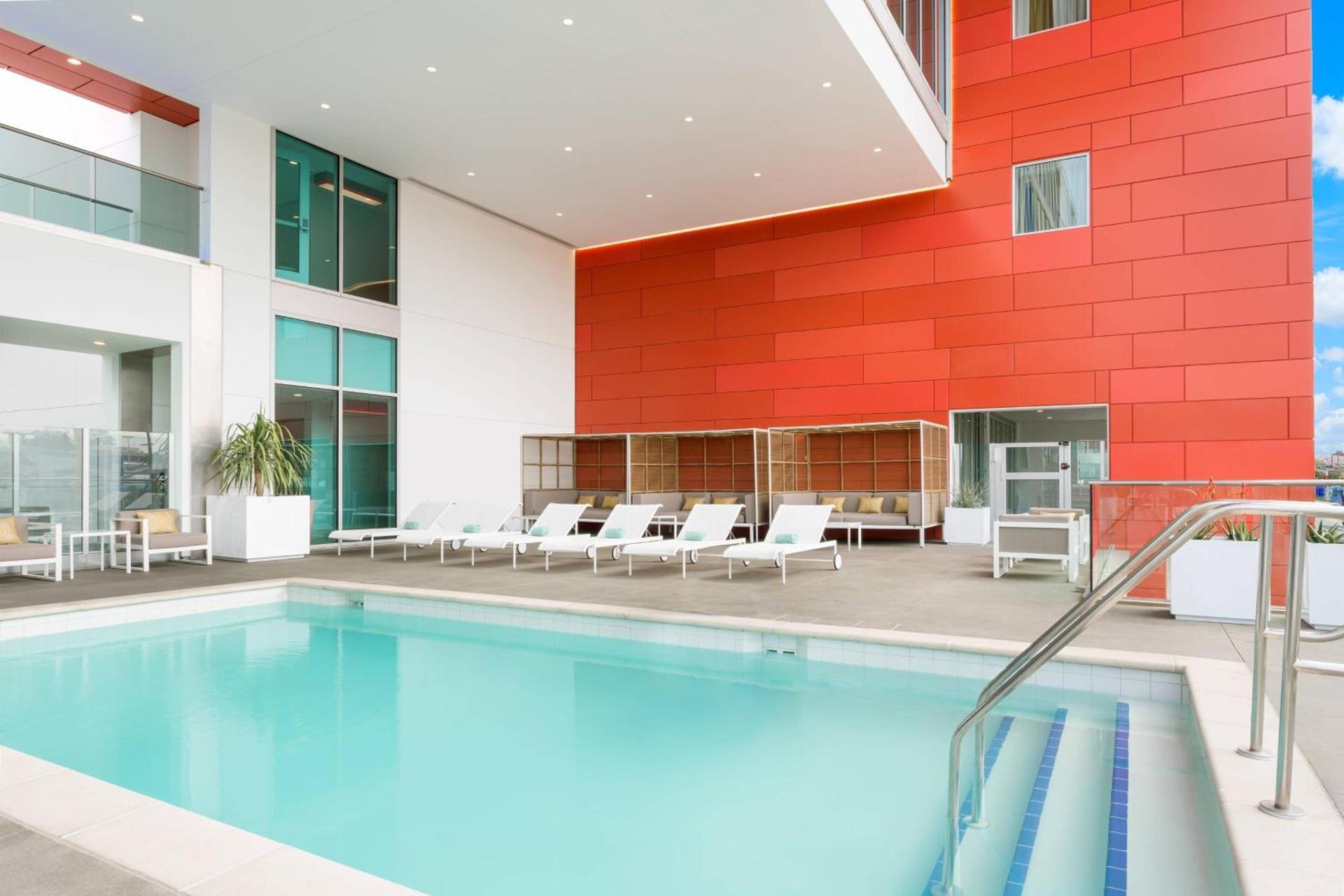 Courtyard by Marriott Santa Monica photo 38