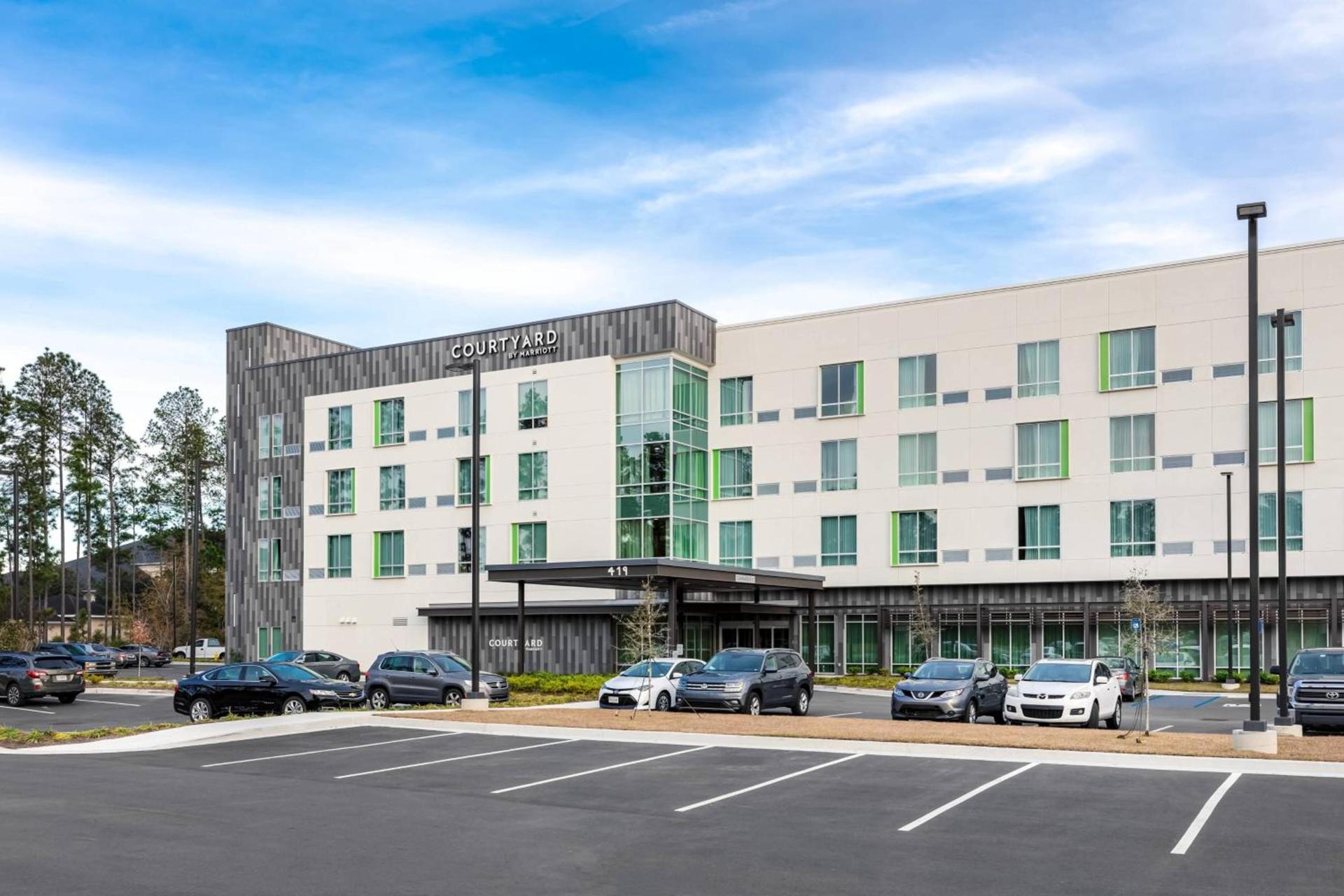 Courtyard by Marriott Savannah Airport photo 1