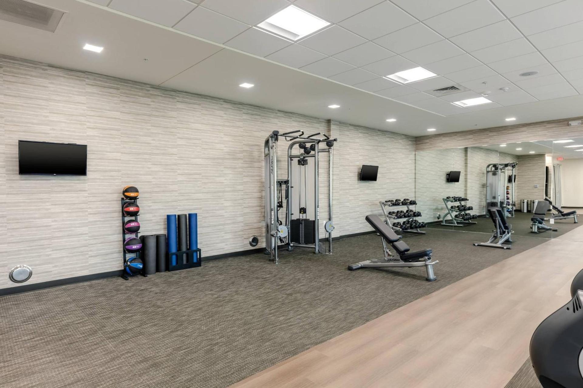 Courtyard by Marriott Savannah Airport photo 31