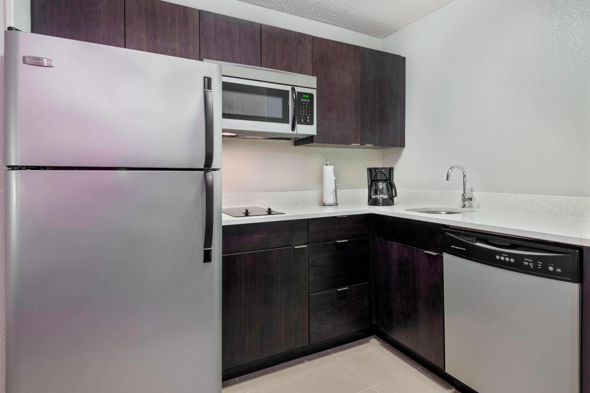 Residence Inn Tampa Sabal Park/Brandon photo 9