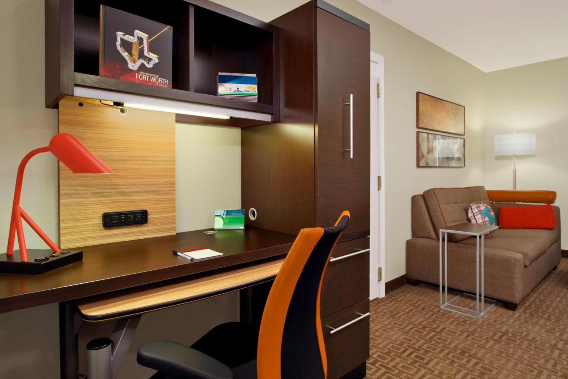 TownePlace Suites Fort Worth Southwest TCU Area photo 9