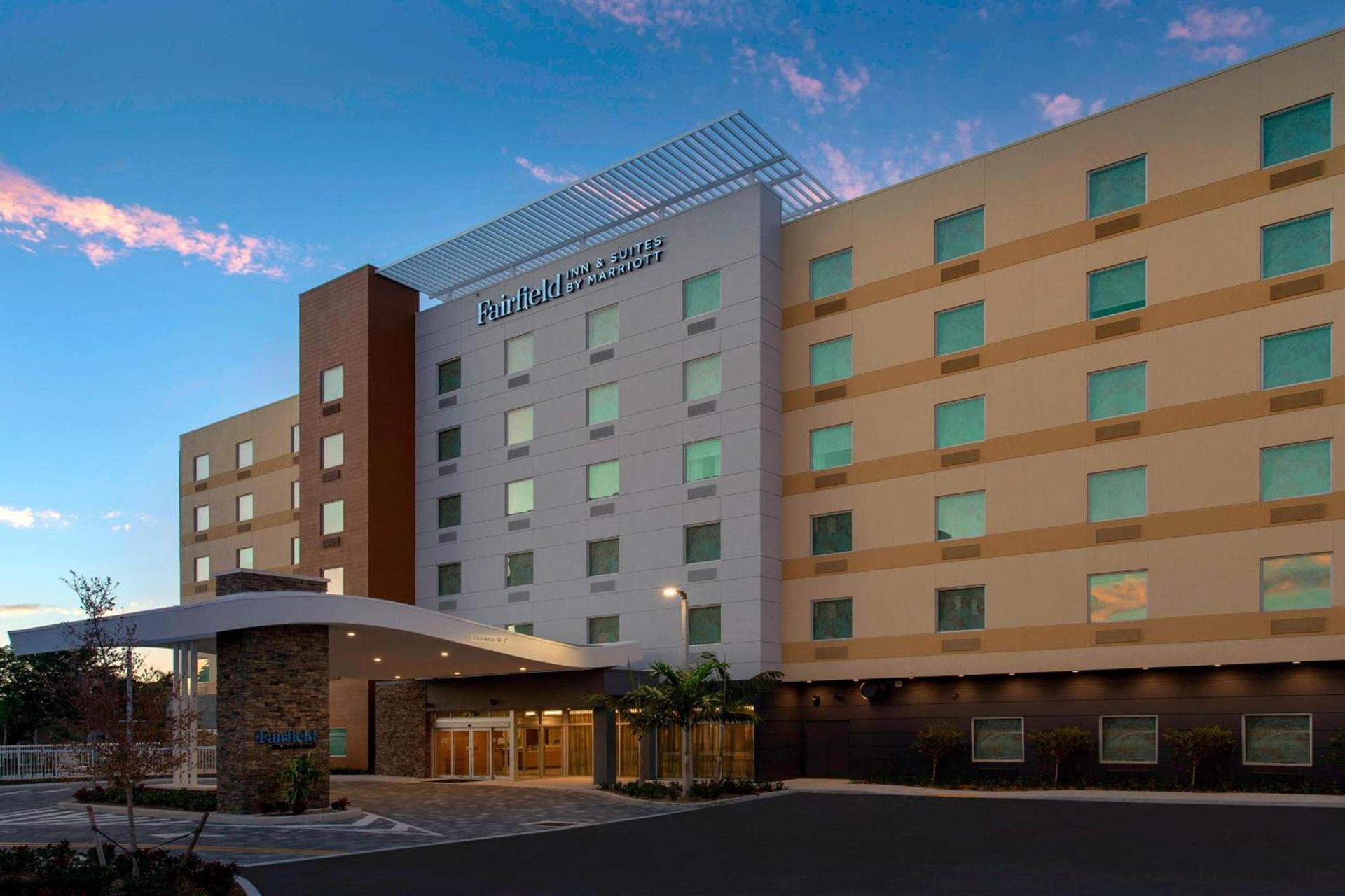 Fairfield Inn & Suites by Marriott Miami Airport West/Doral photo 2