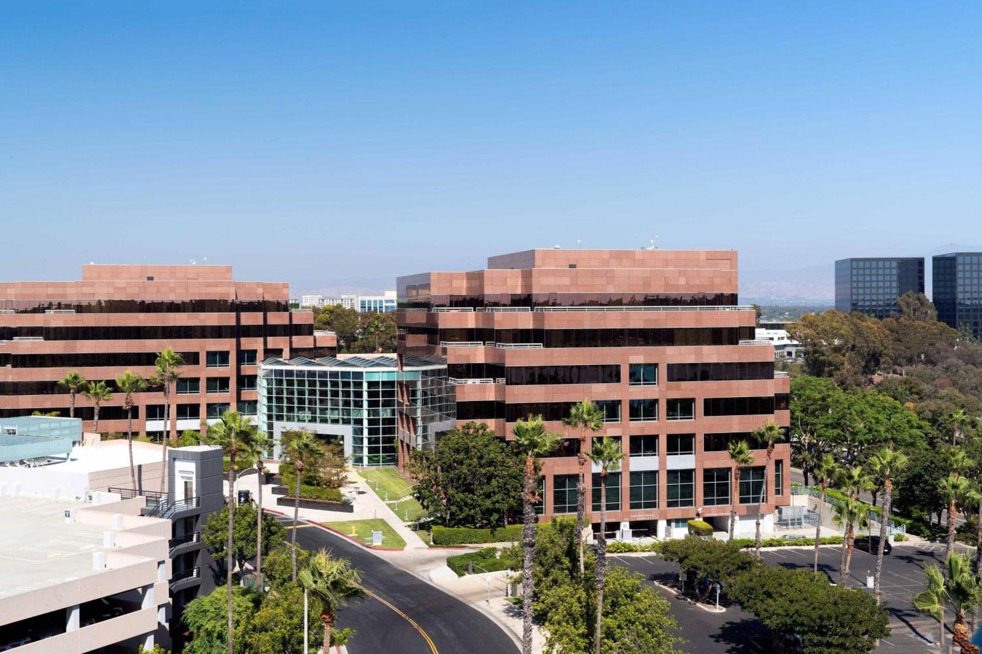 Newport Beach Marriott Bayview photo 16