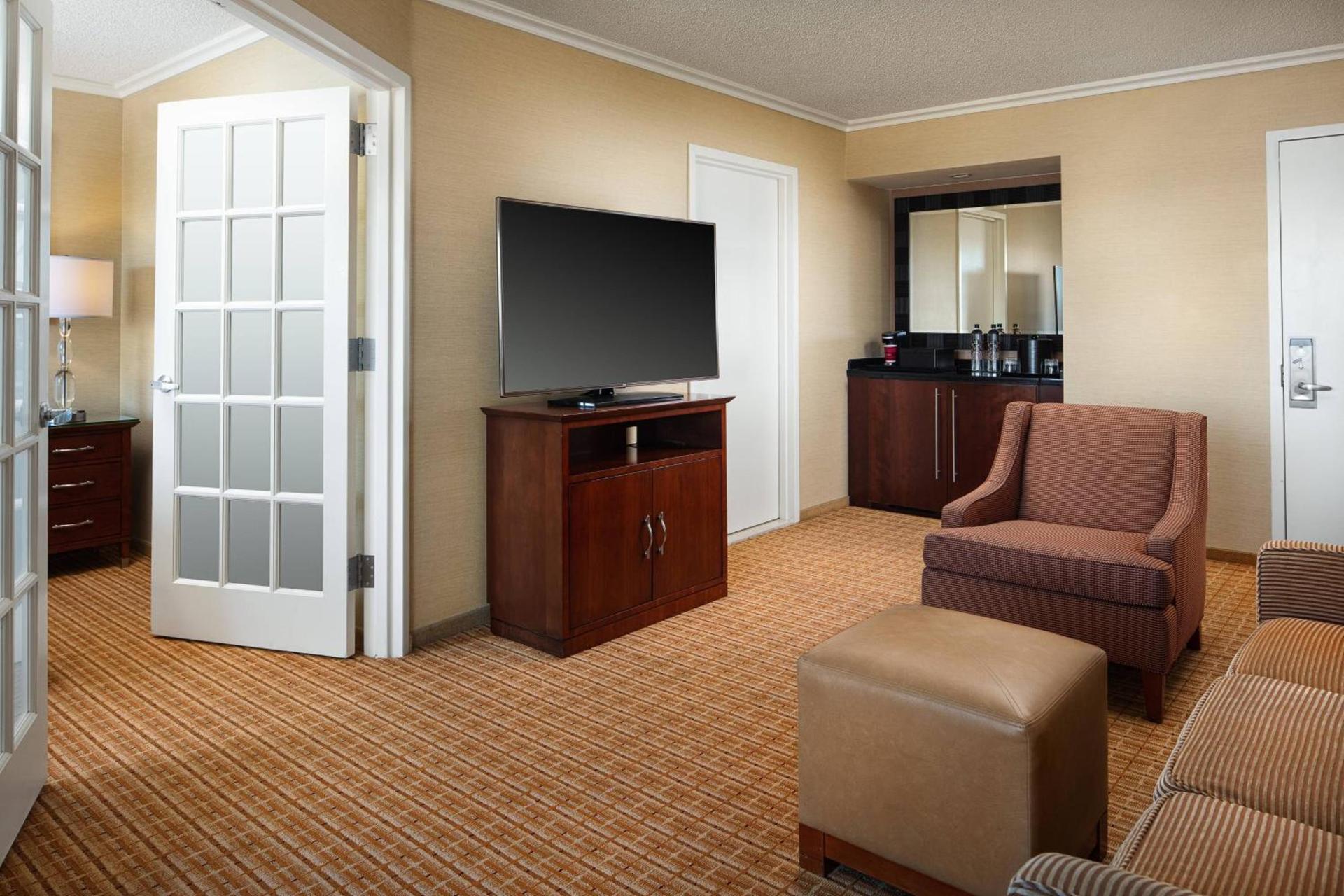 Newport Beach Marriott Bayview photo 18