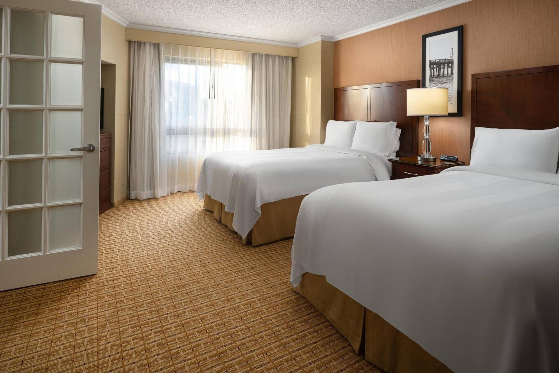 Newport Beach Marriott Bayview photo 7