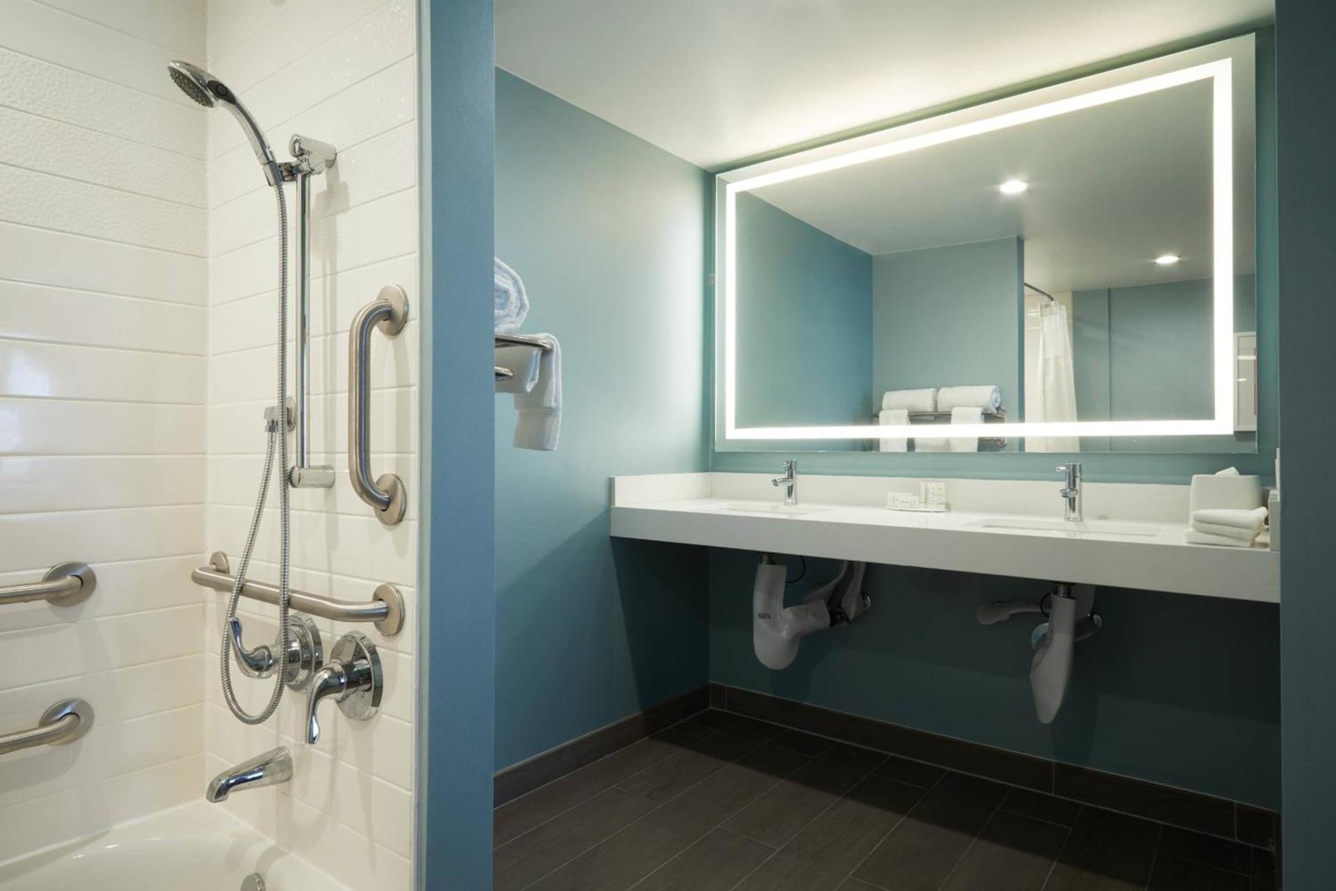 Fairfield Inn & Suites By Marriott Camarillo photo 13