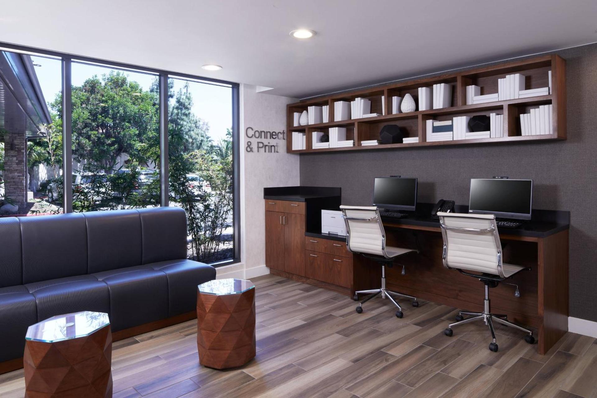 Fairfield Inn & Suites By Marriott Camarillo photo 21