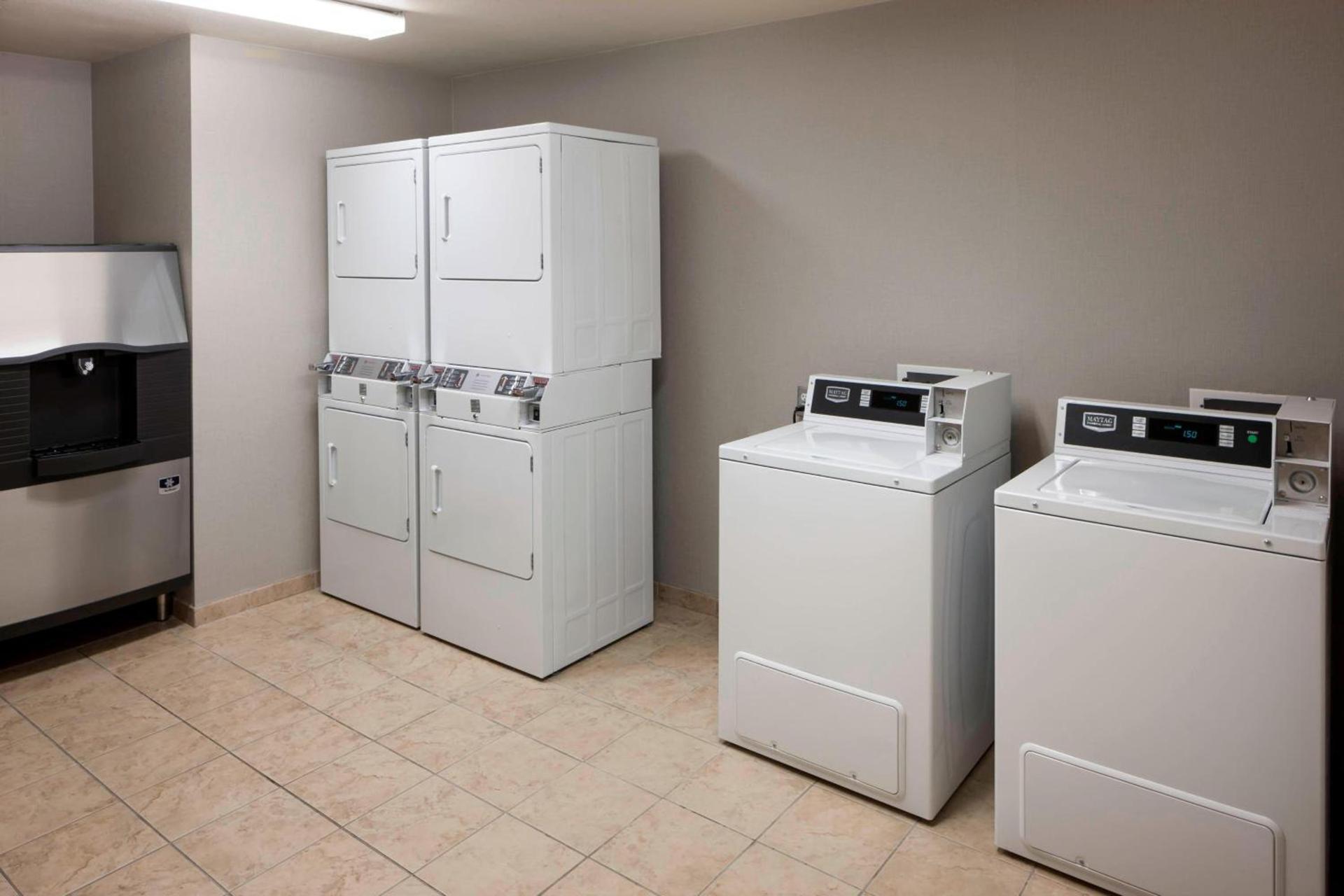 Residence Inn Tucson Airport photo 16