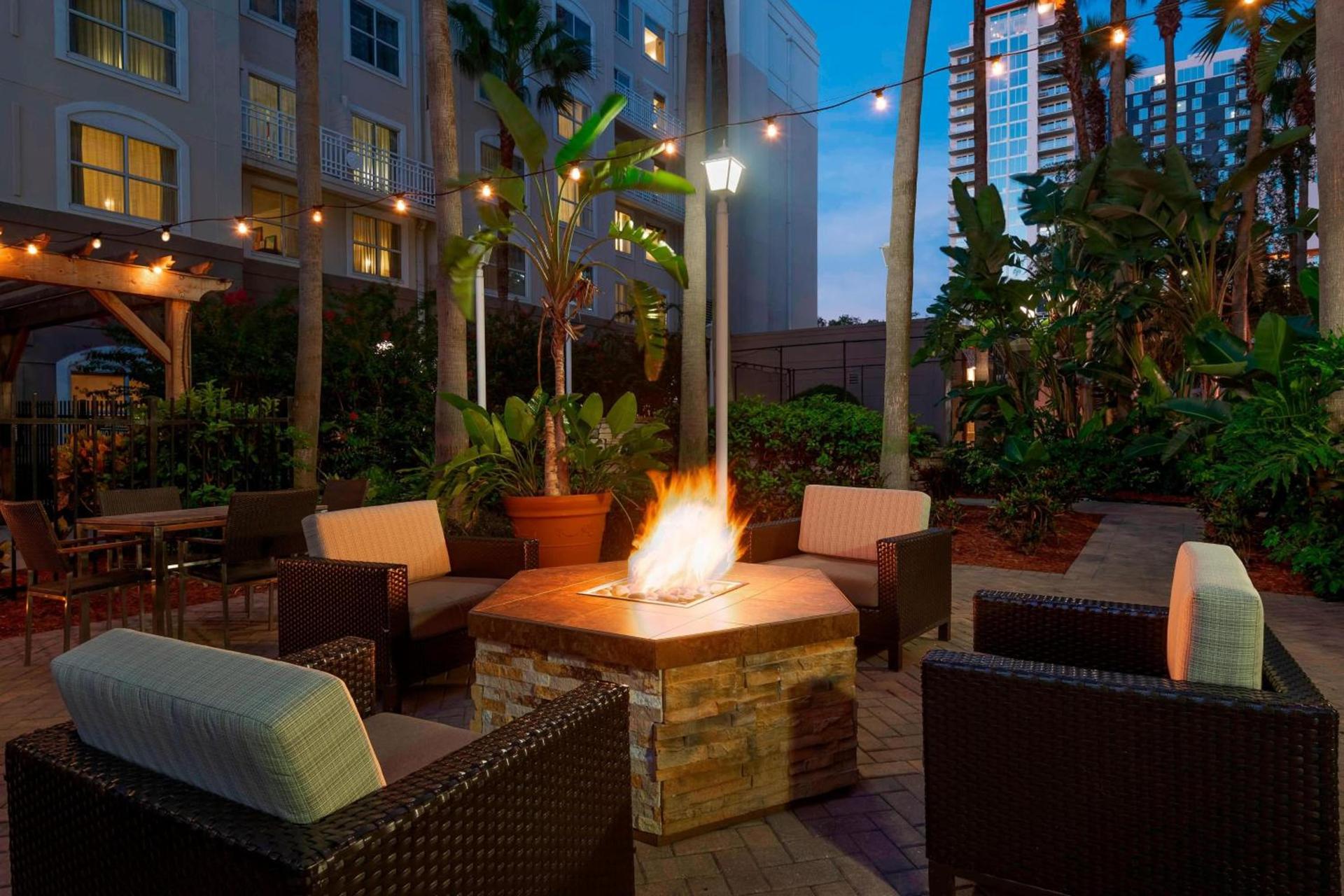 Courtyard Tampa Downtown photo 6