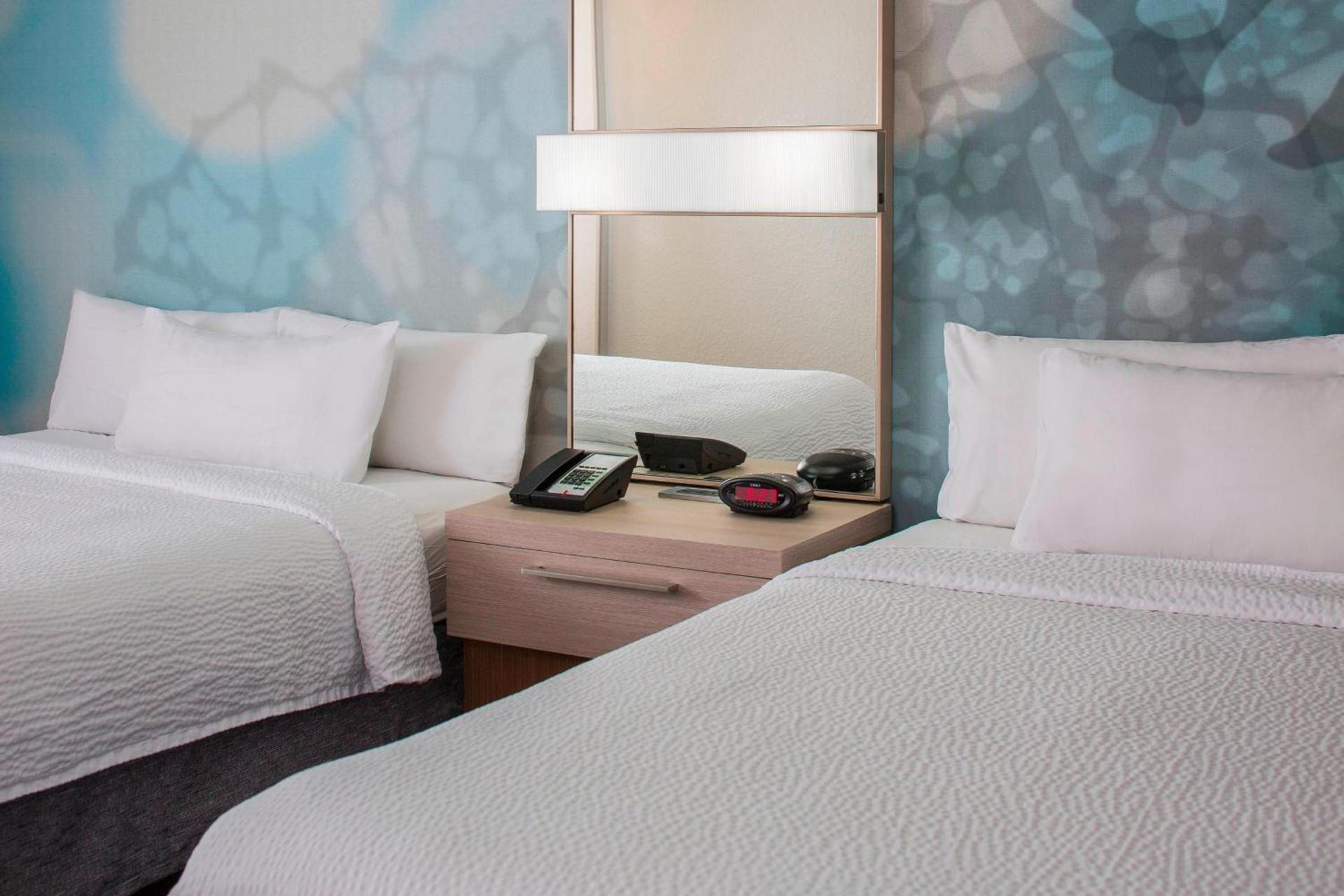 Courtyard by Marriott Orlando Lake Buena Vista in the Marriott Village photo 10