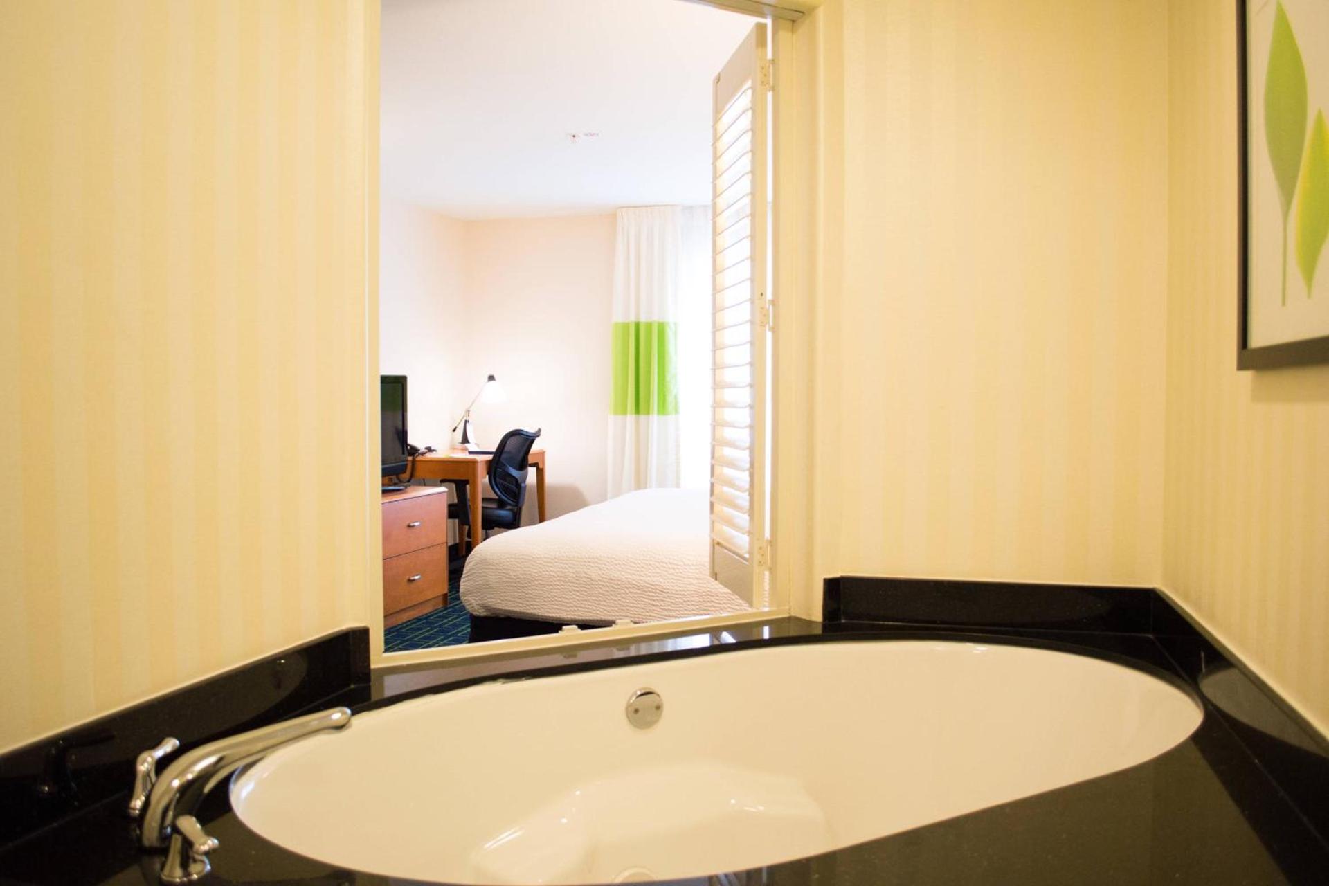 Fairfield Inn & Suites by Marriott San Antonio North/Stone Oak photo 15