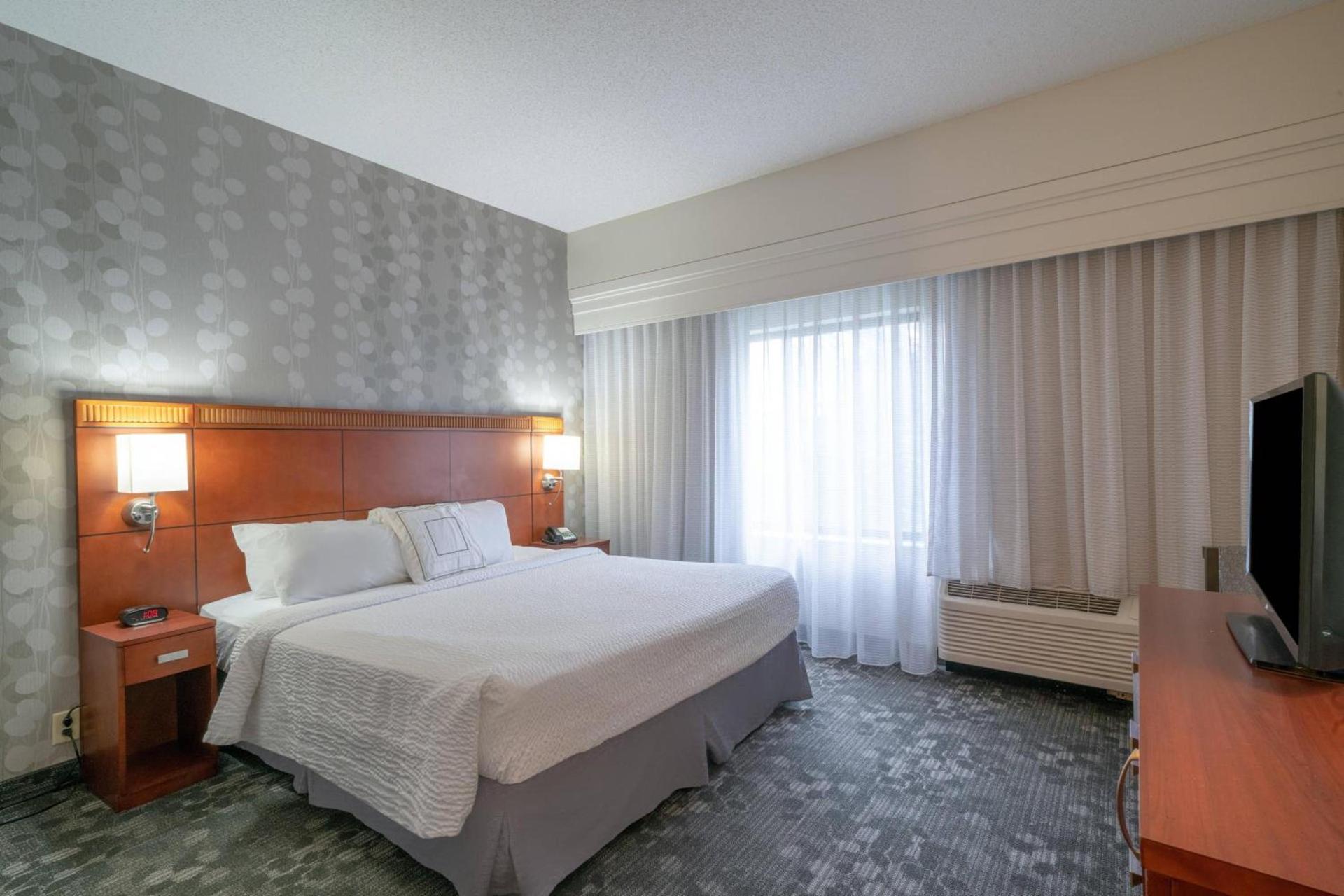 Courtyard by Marriott Salisbury photo 13
