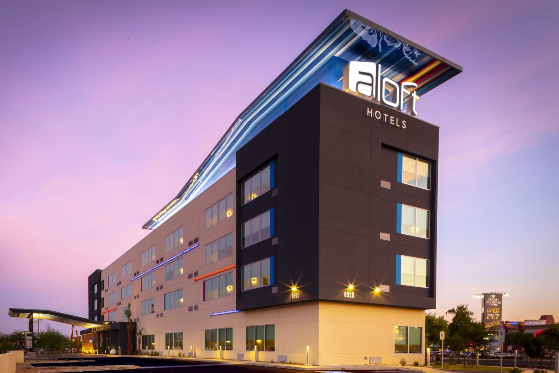 Aloft by Marriott Glendale at Westgate photo 2