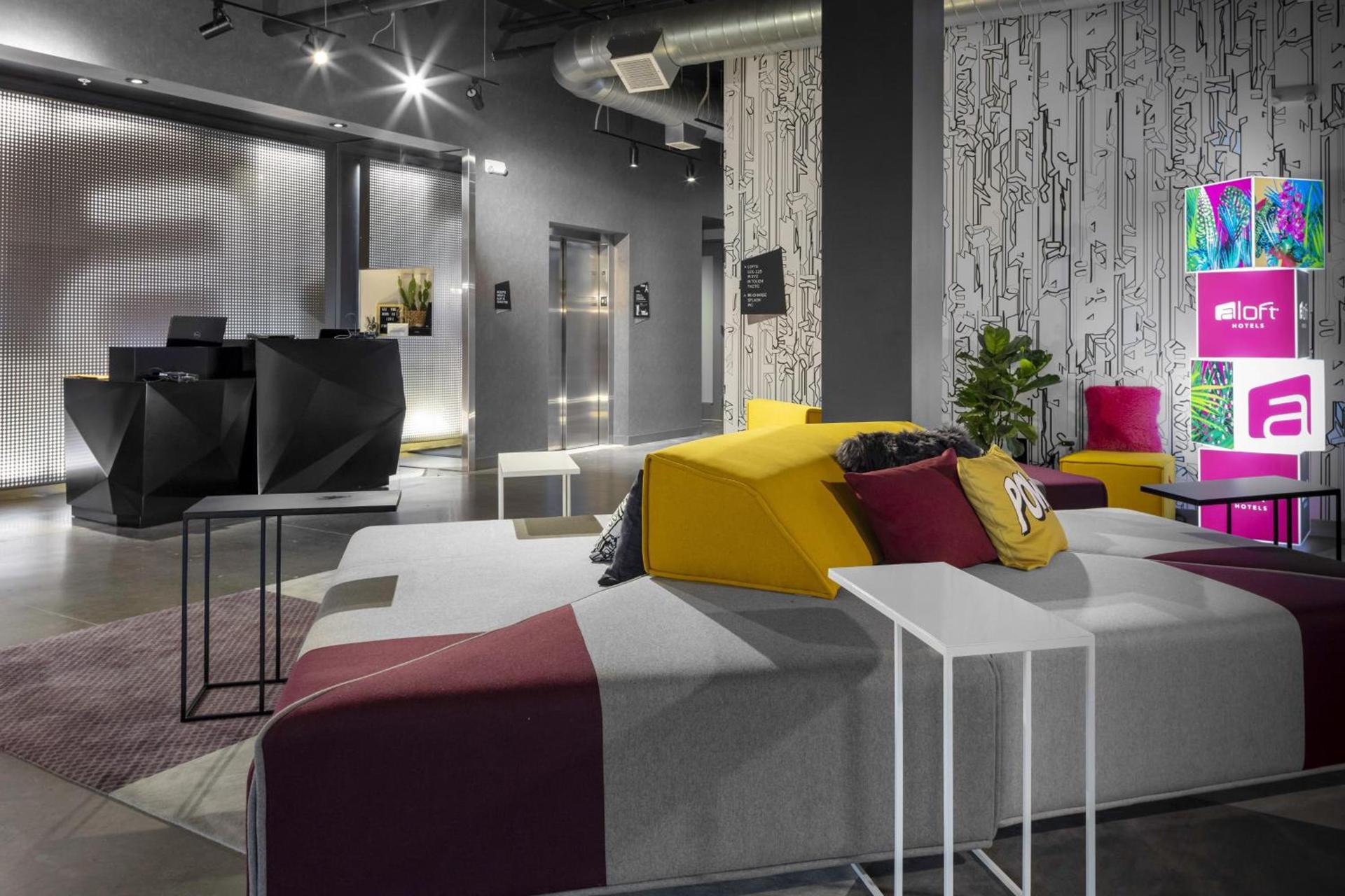 Aloft by Marriott Glendale at Westgate photo 4