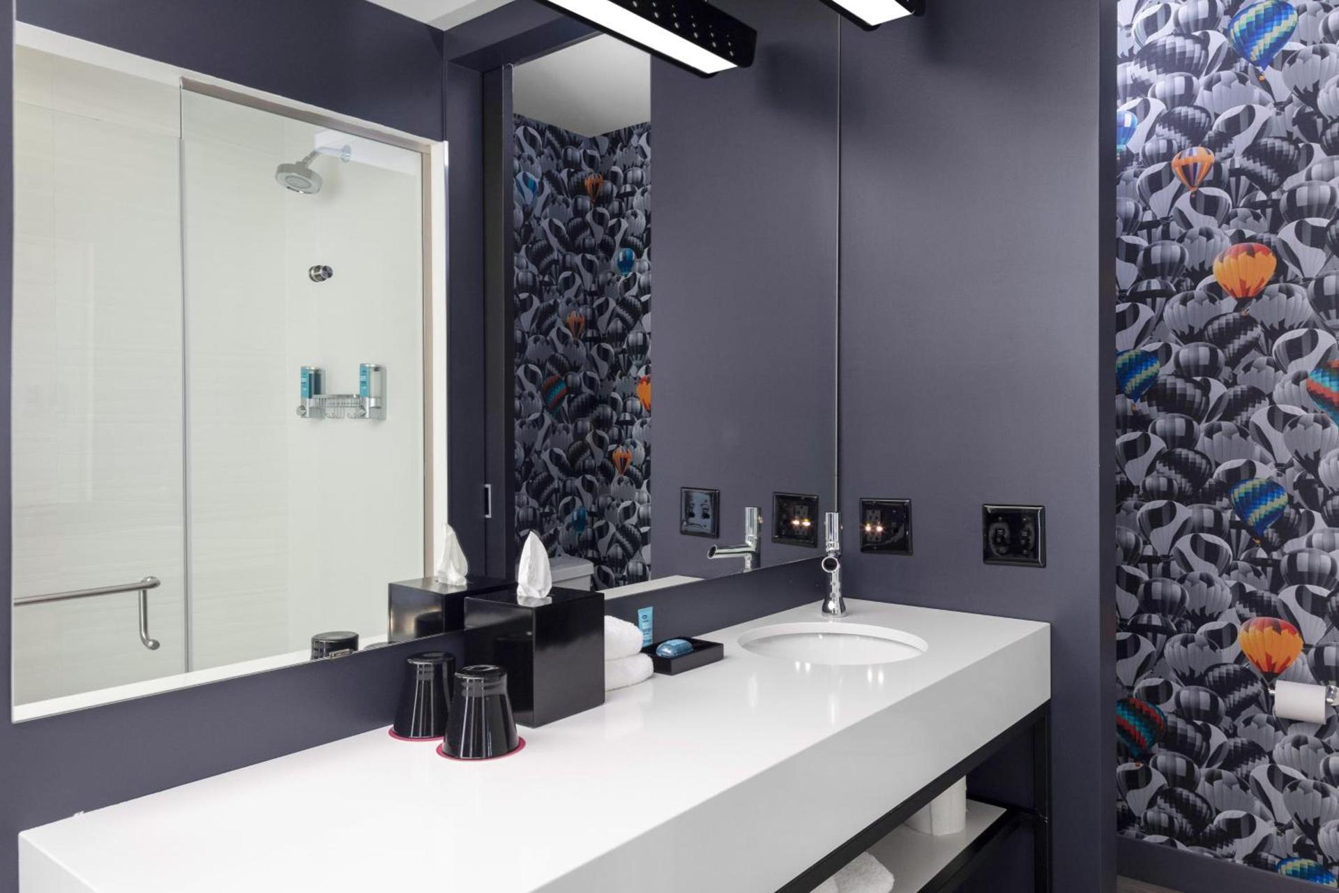 Aloft by Marriott Glendale at Westgate photo 16