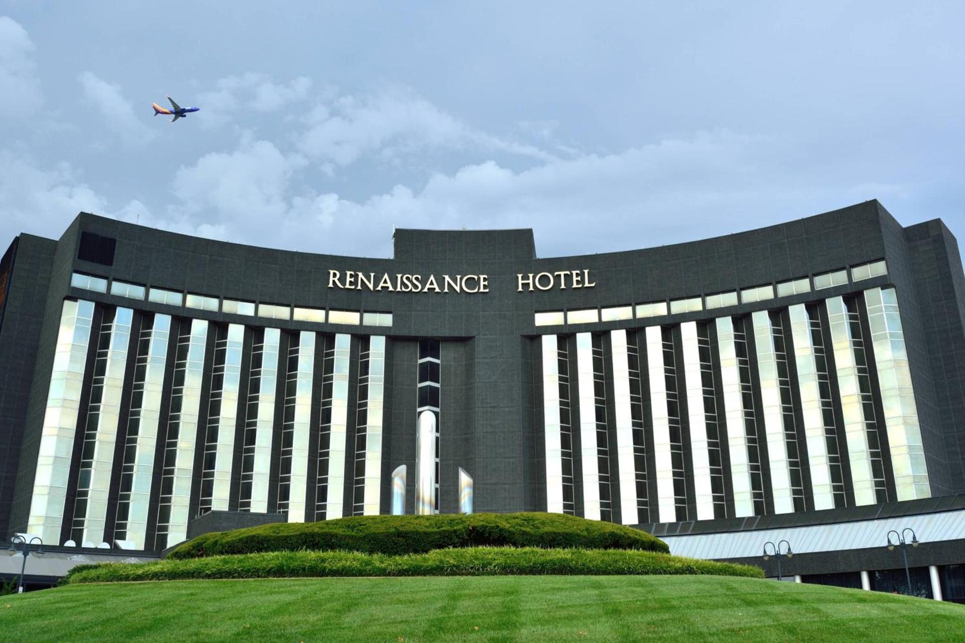 Renaissance St. Louis Airport Hotel photo 1