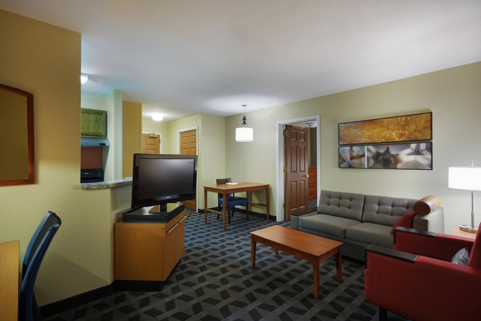 MainStay Suites Tampa Moffitt-USF photo 21