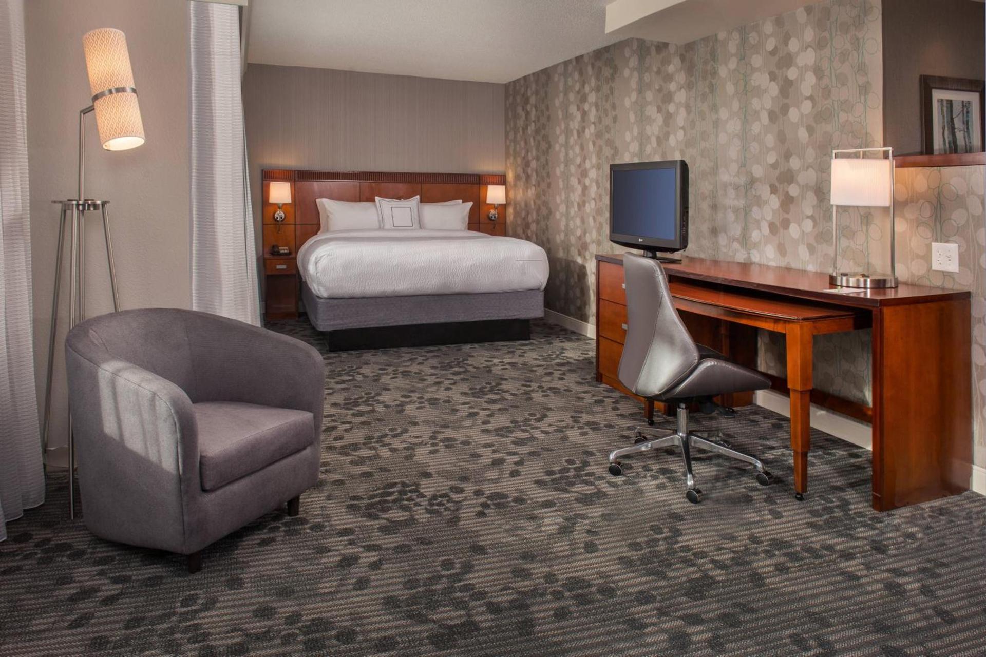 Courtyard by Marriott Gaithersburg Washingtonian Center photo 13