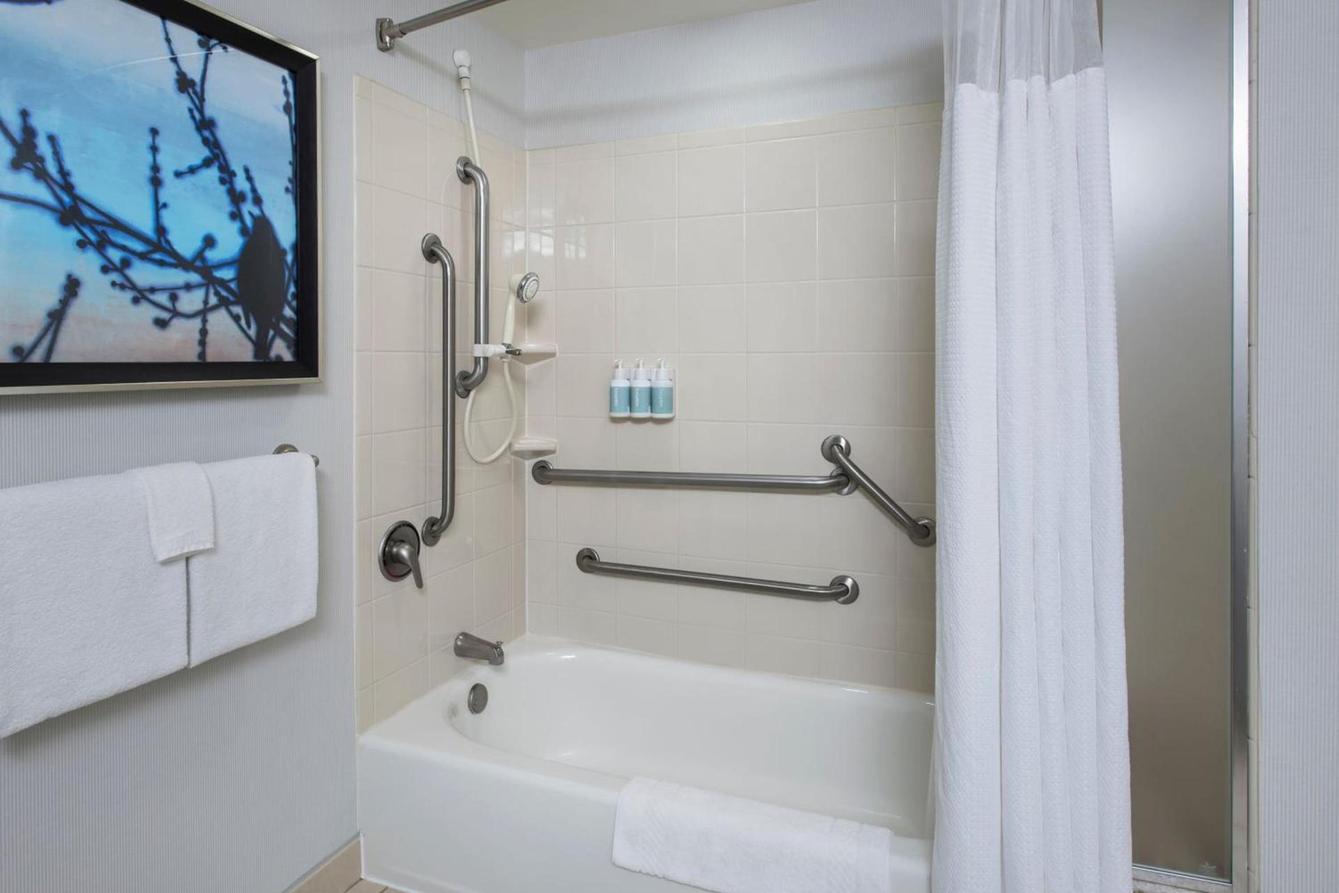 Courtyard by Marriott Gaithersburg Washingtonian Center photo 15