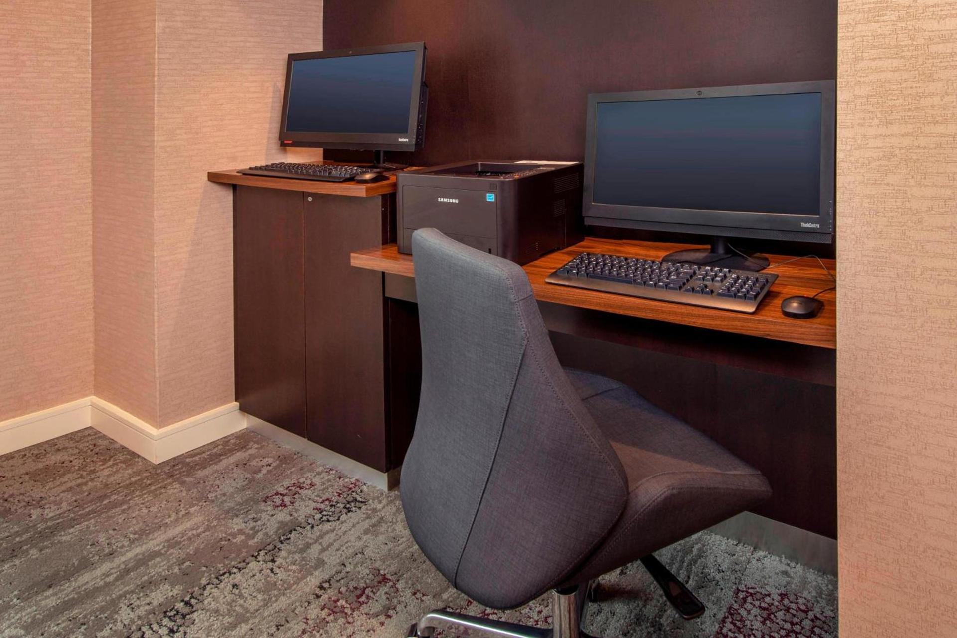 Courtyard by Marriott Gaithersburg Washingtonian Center photo 20