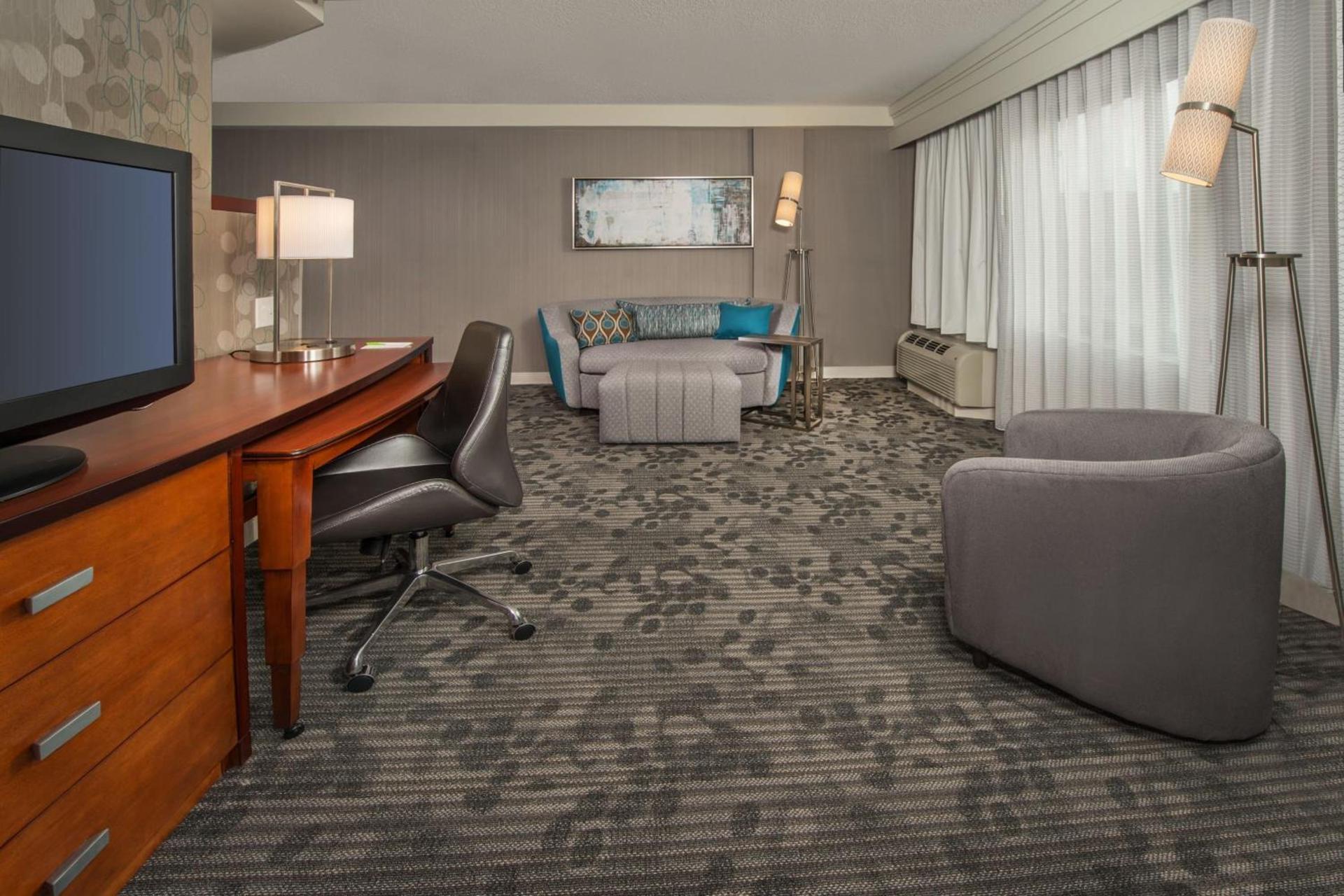 Courtyard by Marriott Gaithersburg Washingtonian Center photo 12