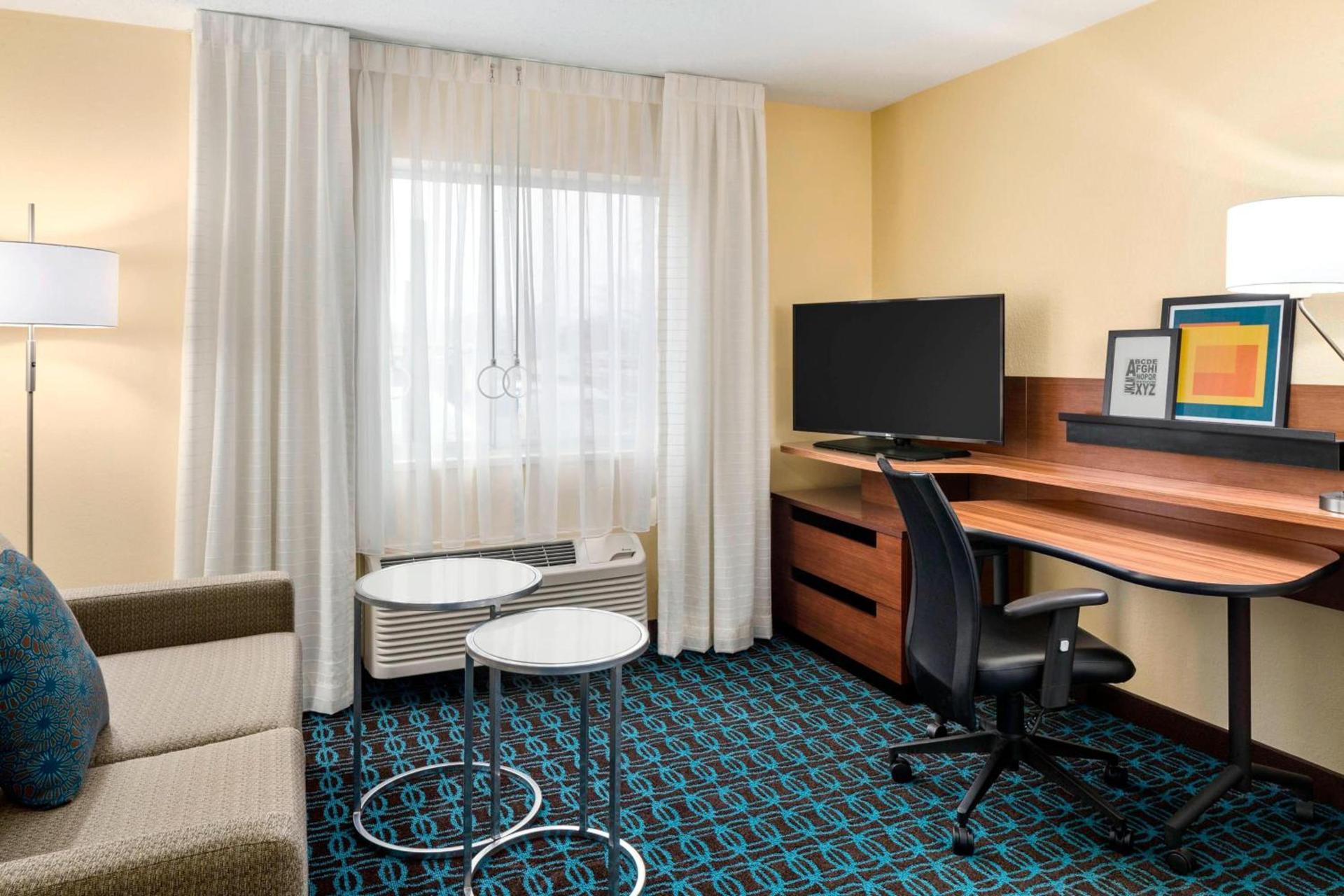 Fairfield Inn & Suites Lima photo 14