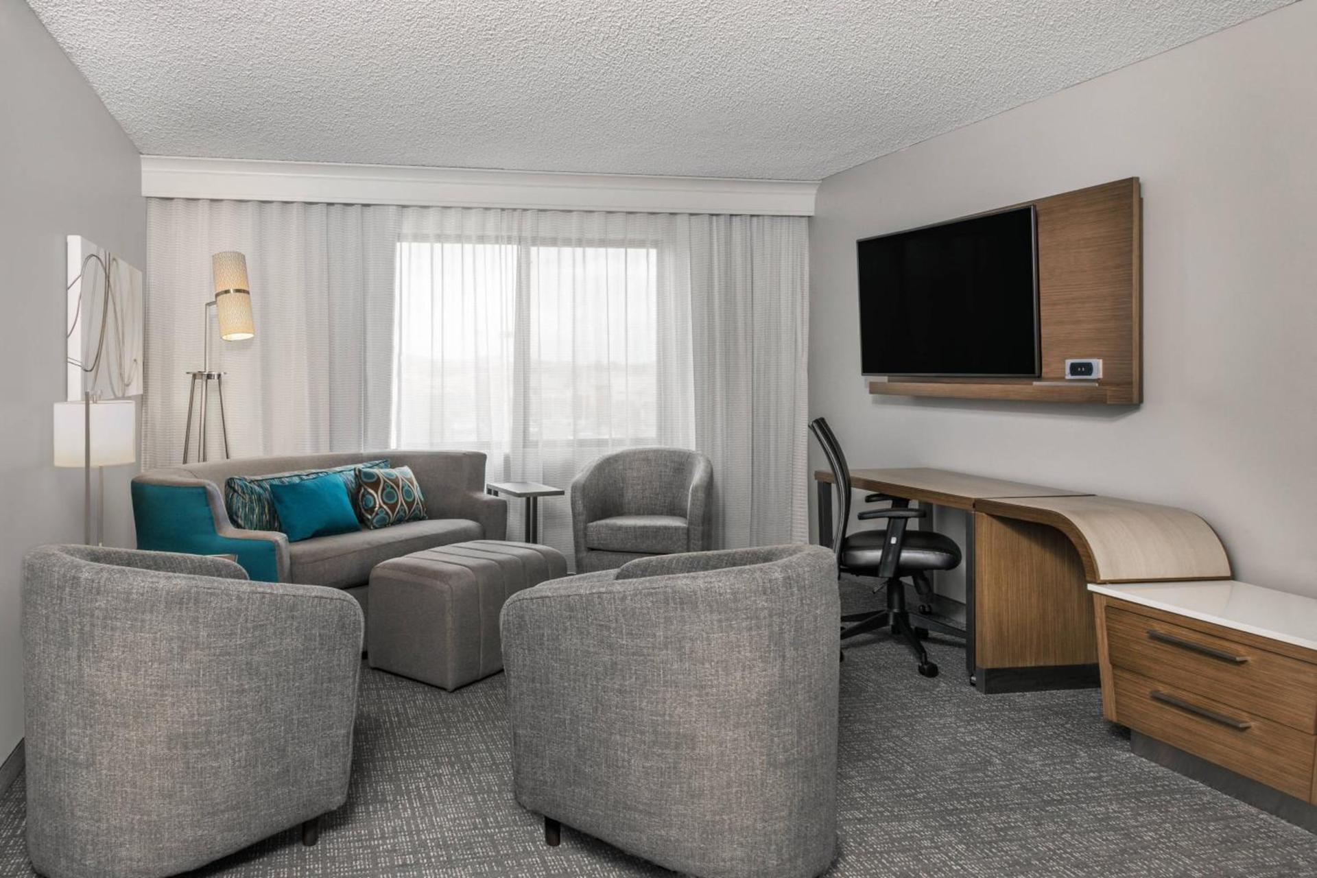 Courtyard by Marriott Reno photo 15