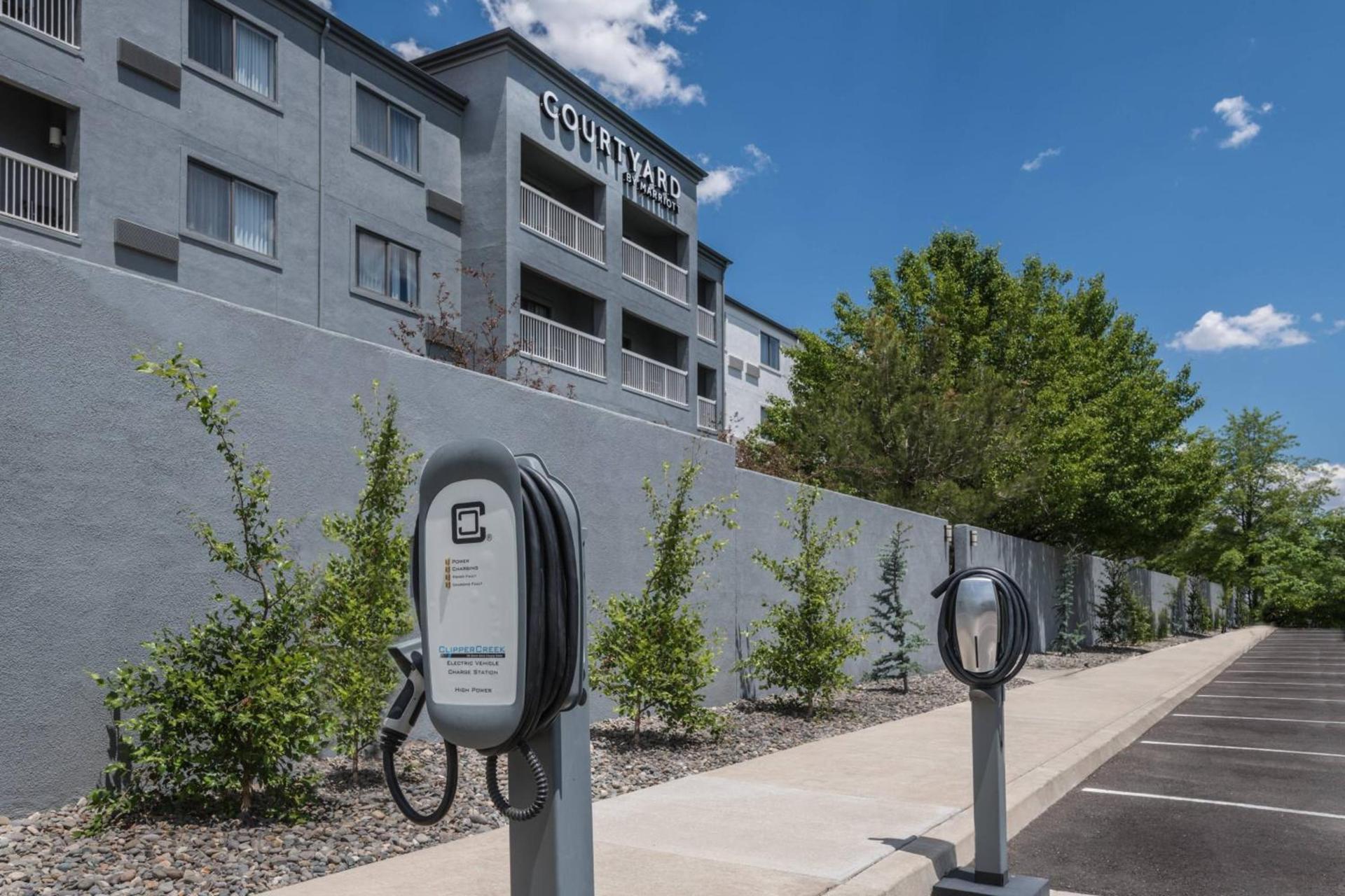 Courtyard by Marriott Reno photo 23