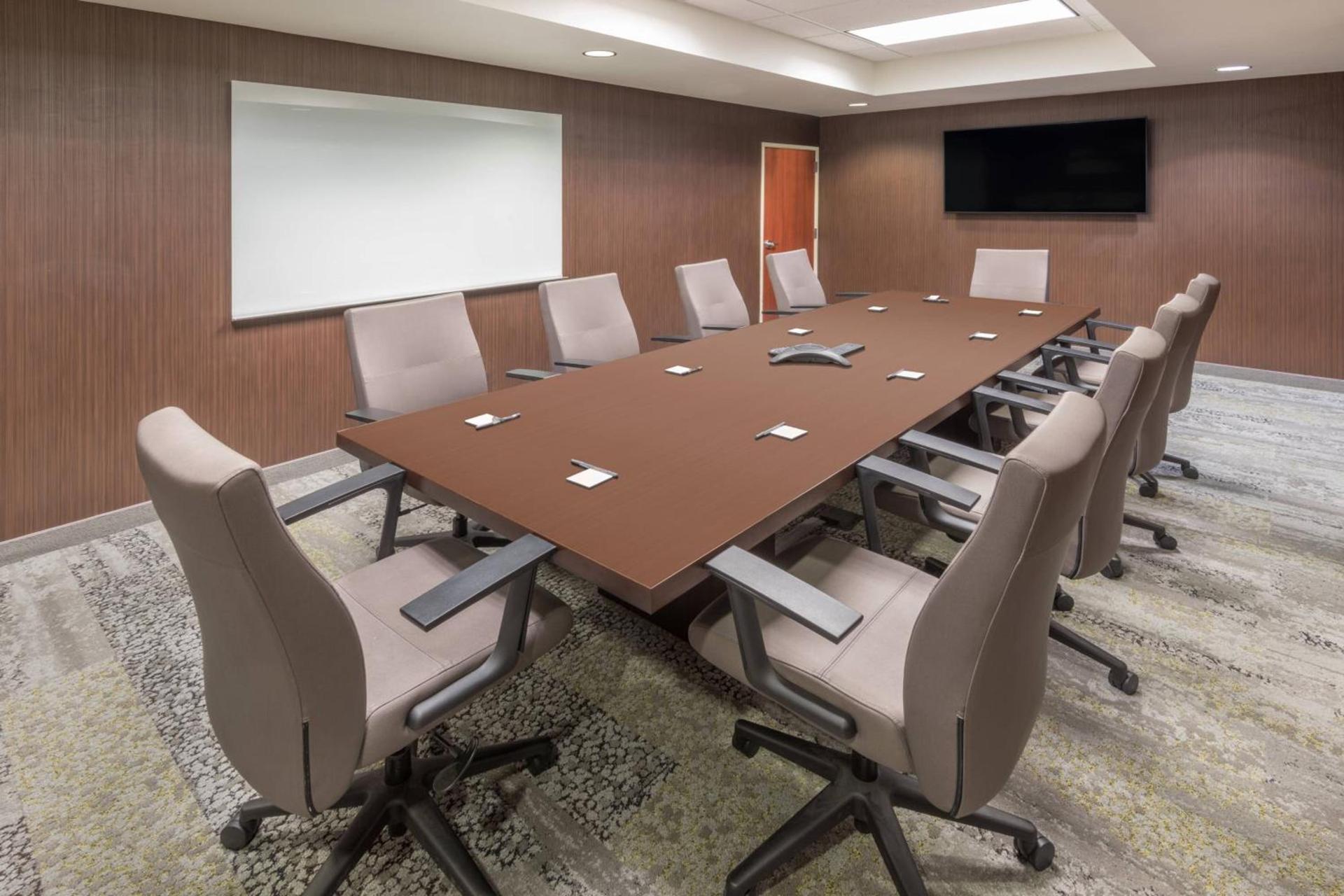 Courtyard by Marriott Reno photo 33