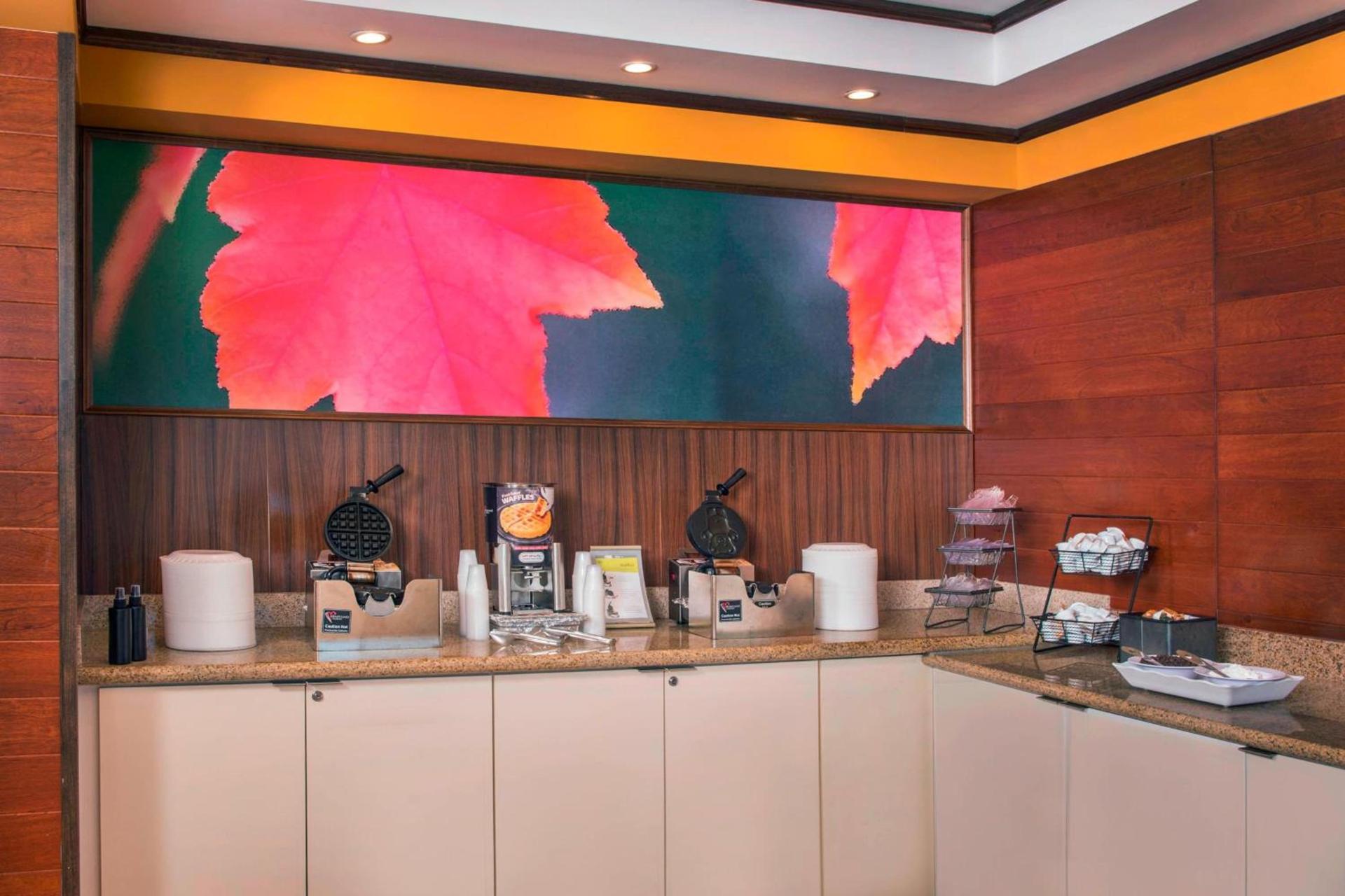 Fairfield Inn & Suites by Marriott Williamsburg photo 17