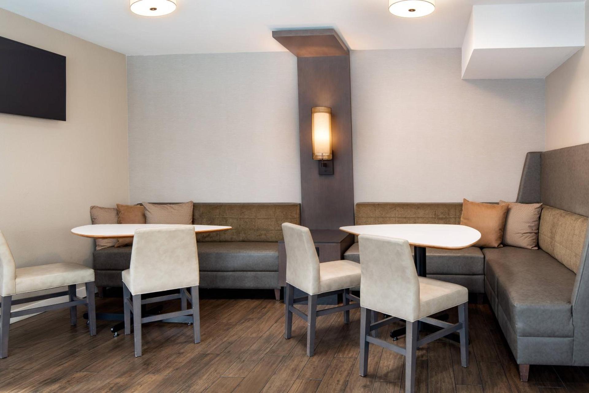Residence Inn Anaheim Placentia/Fullerton photo 21