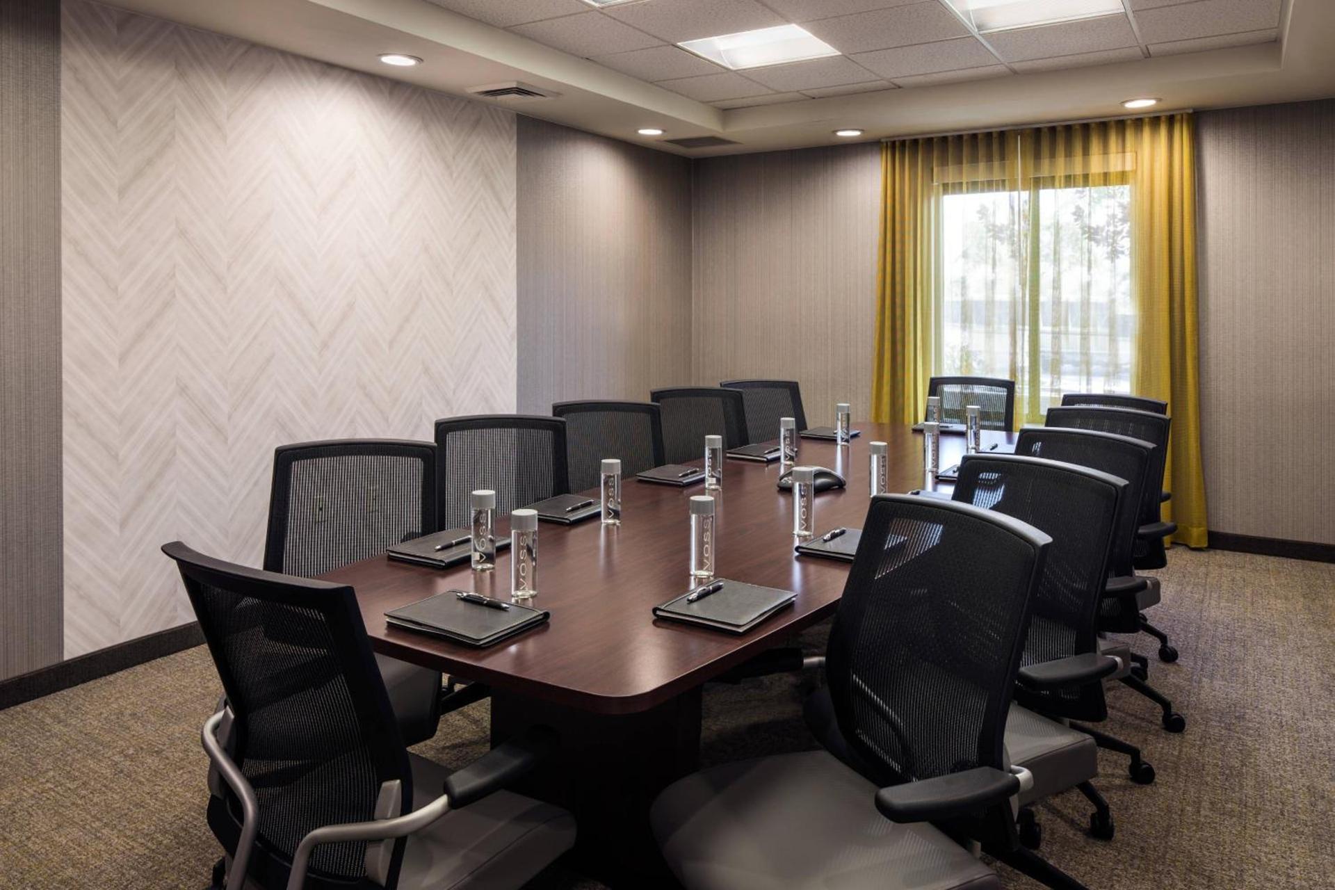SpringHill Suites Bakersfield photo 21