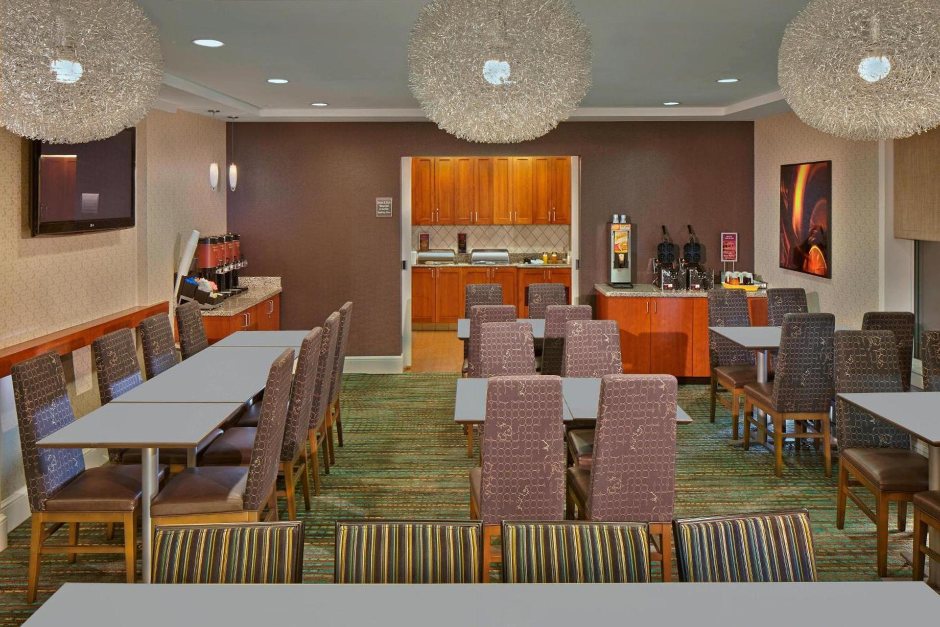 Residence Inn by Marriott Waldorf photo 17