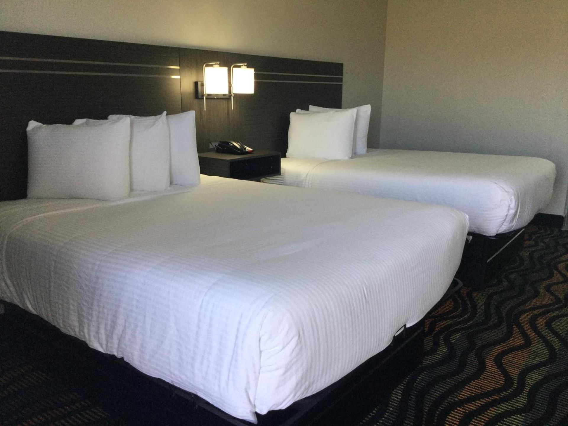 Americas Best inn photo 10