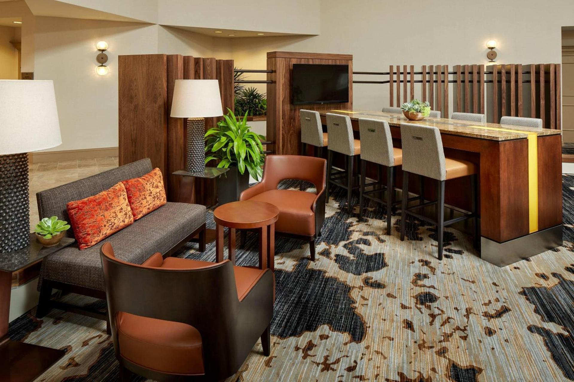 Marriott Cincinnati Northeast photo 6