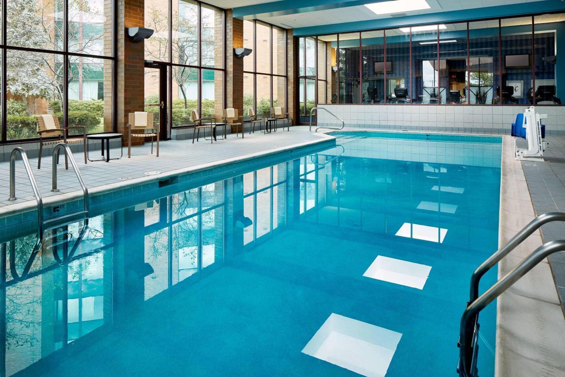 Marriott Cincinnati Northeast photo 20