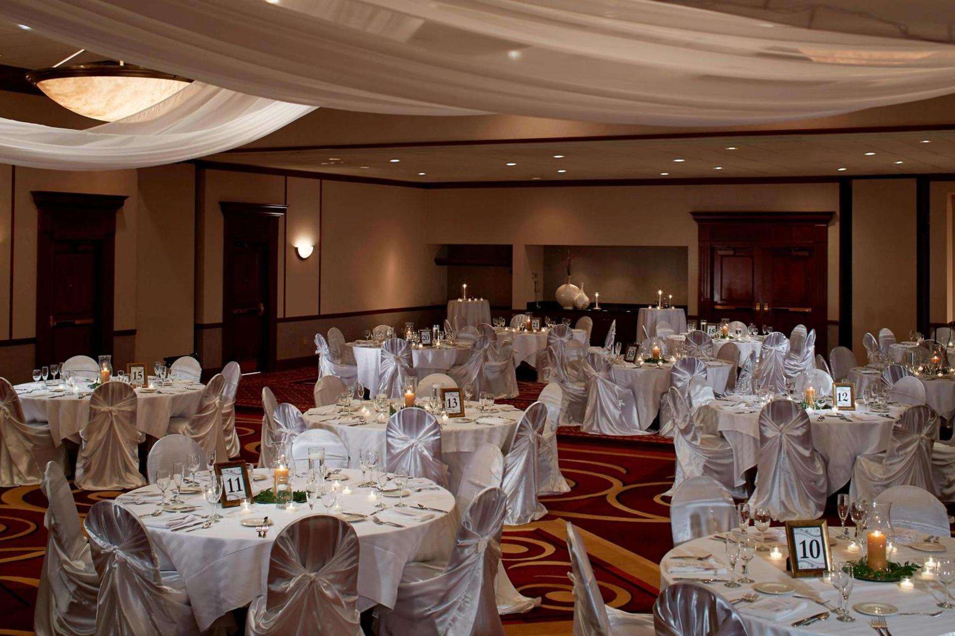 Marriott Cincinnati Northeast photo 27