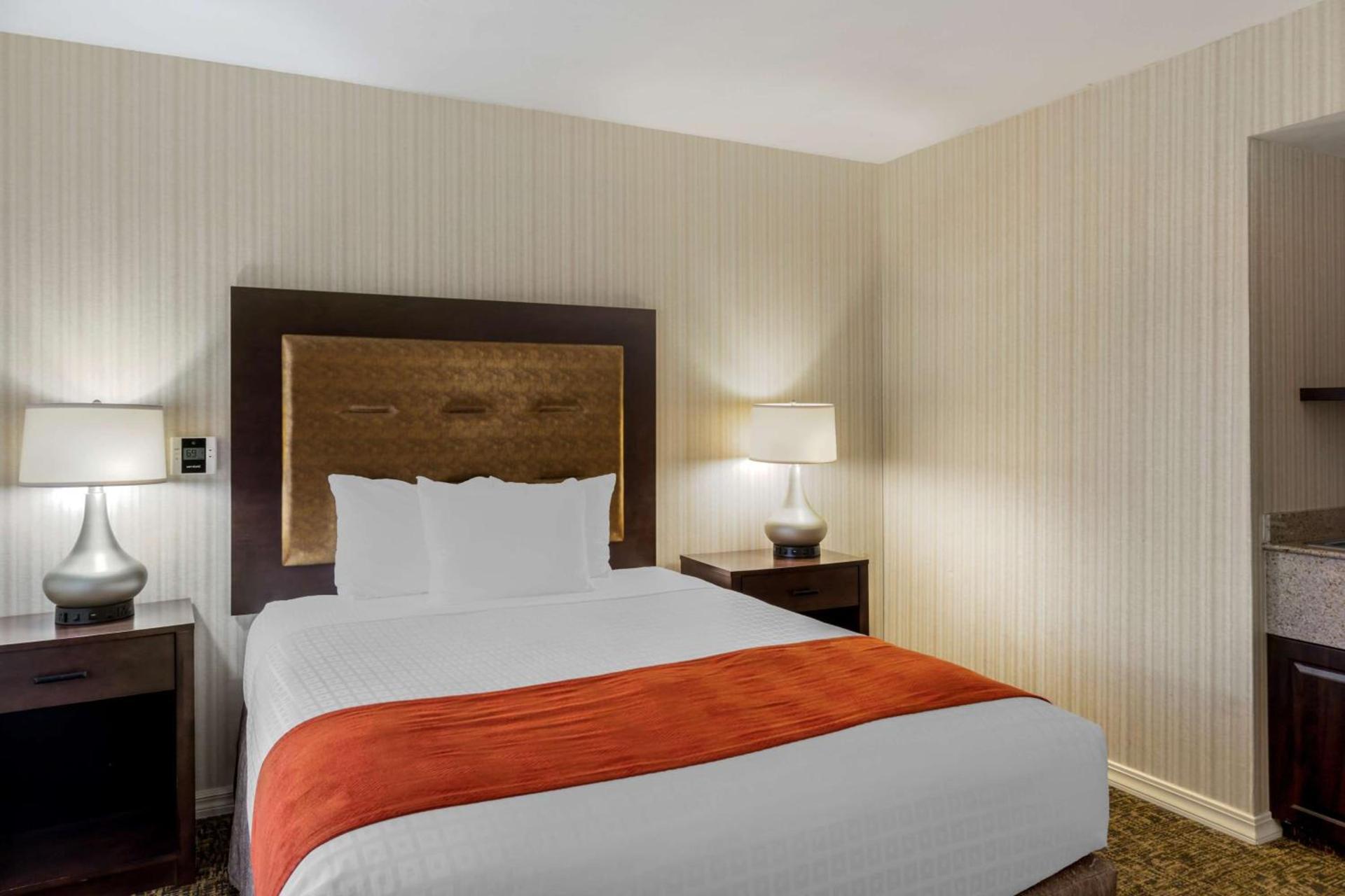 Best Western Plus Big America photo 14