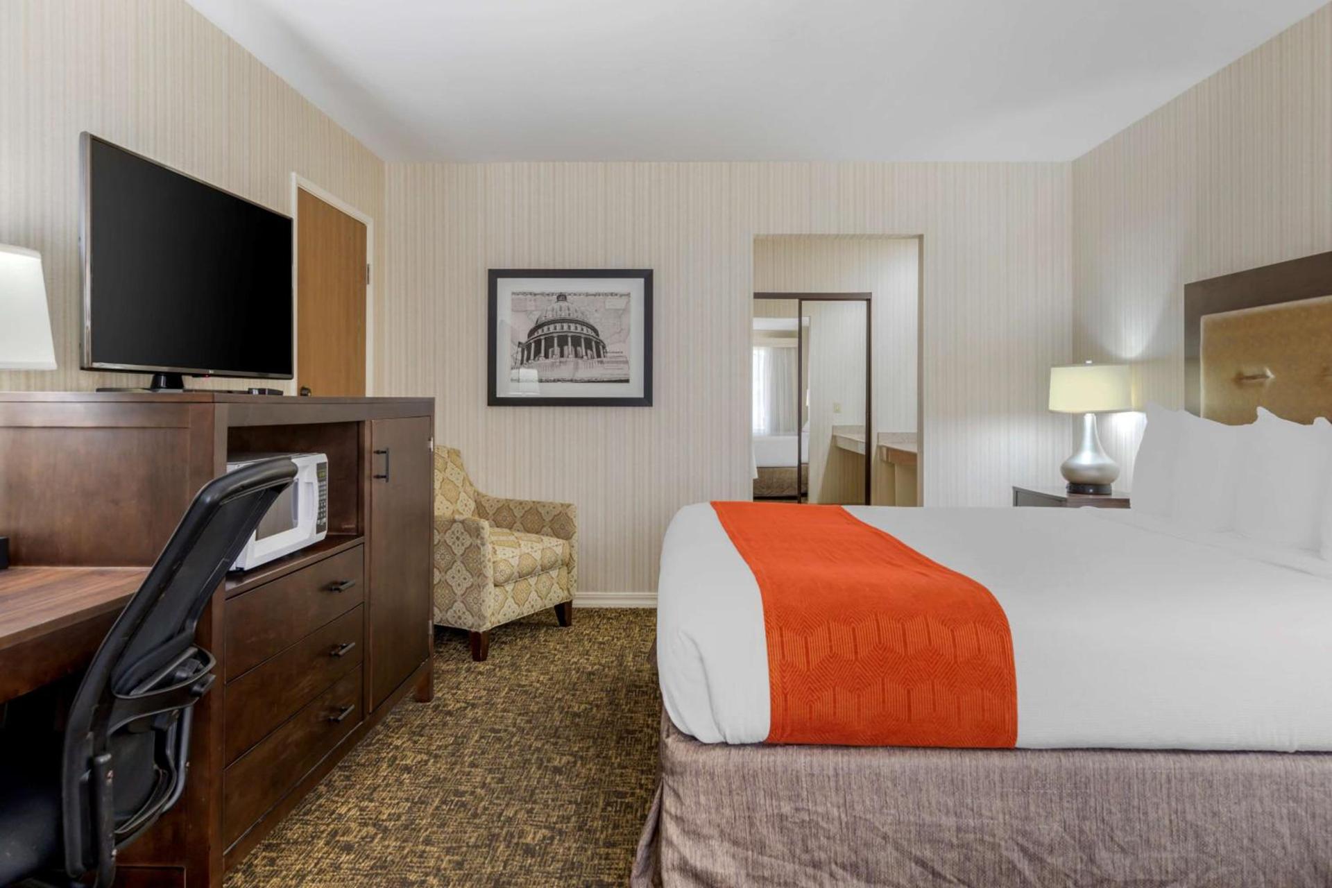 Best Western Plus Big America photo 29
