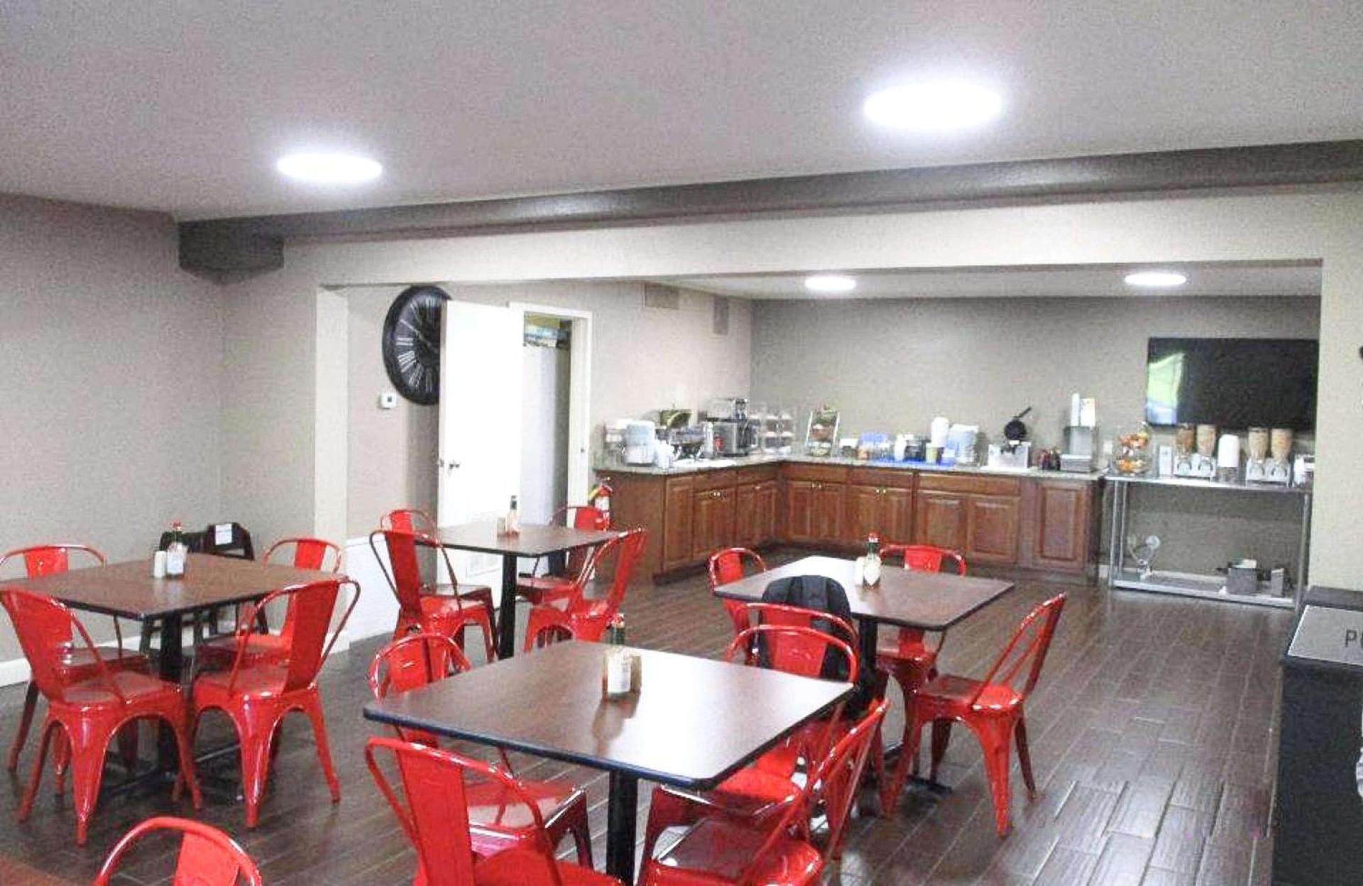 Best Western Shelbyville Lodge photo 9