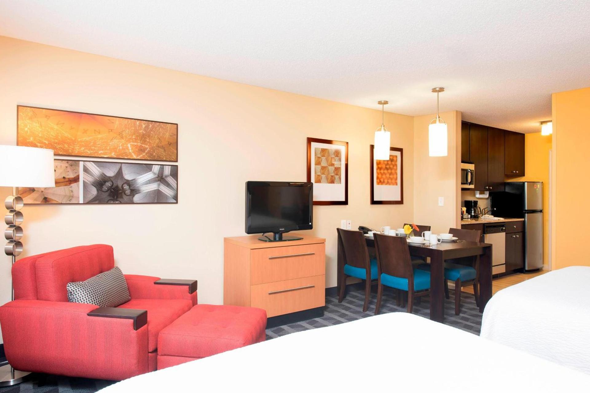 TownePlace Suites by Marriott Kalamazoo photo 3